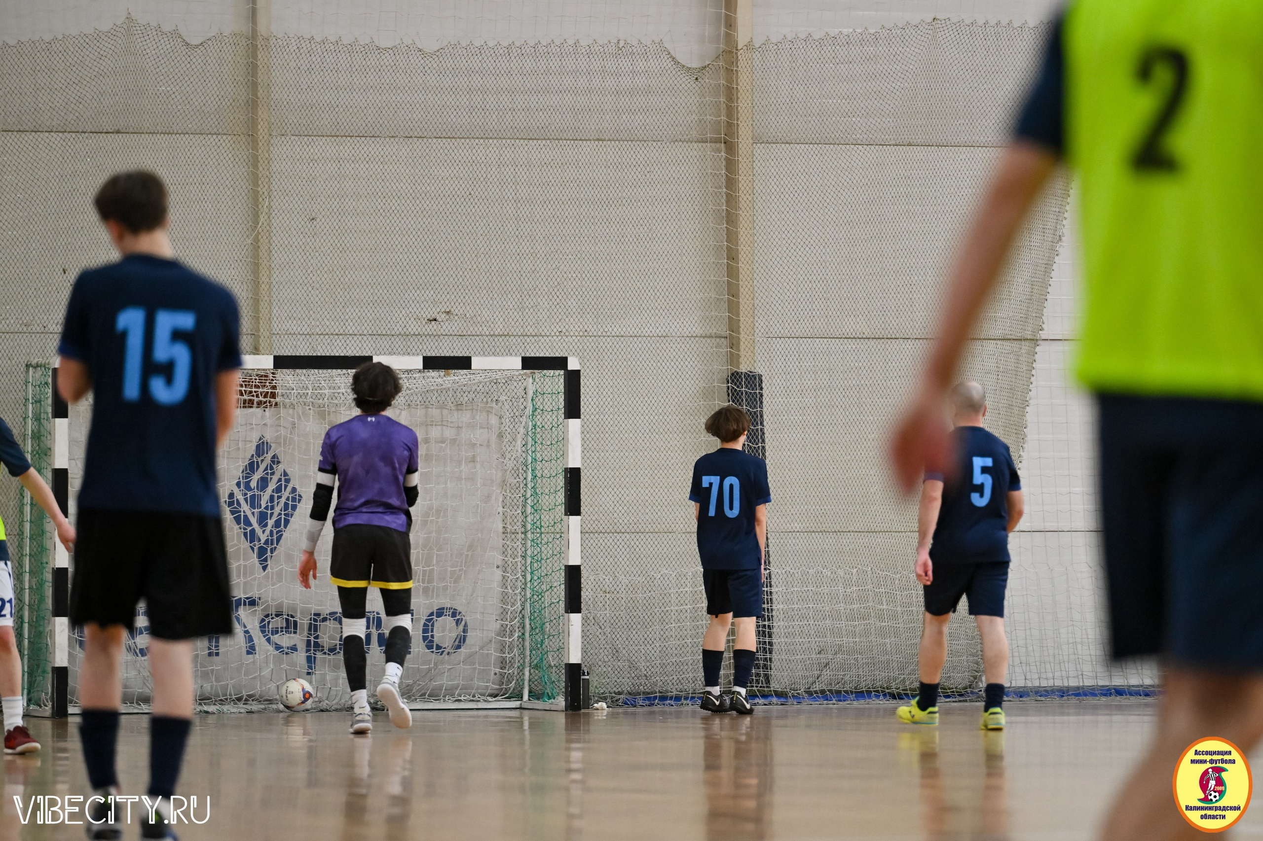 8 тур Корпоративной Бизнес-Лиги по футзалу. VIBECITY.RU Вайб Сити Ру Фоторепортажи Фотоотчеты Калининград