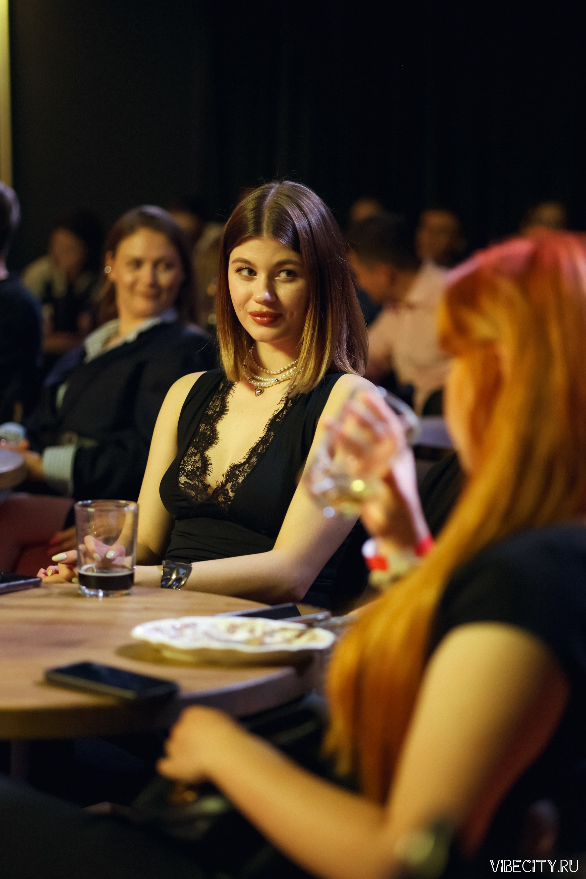 Стендап клуб Локация. VIBECITY.RU Вайб Сити Ру Фоторепортажи Фотоотчеты Калининград