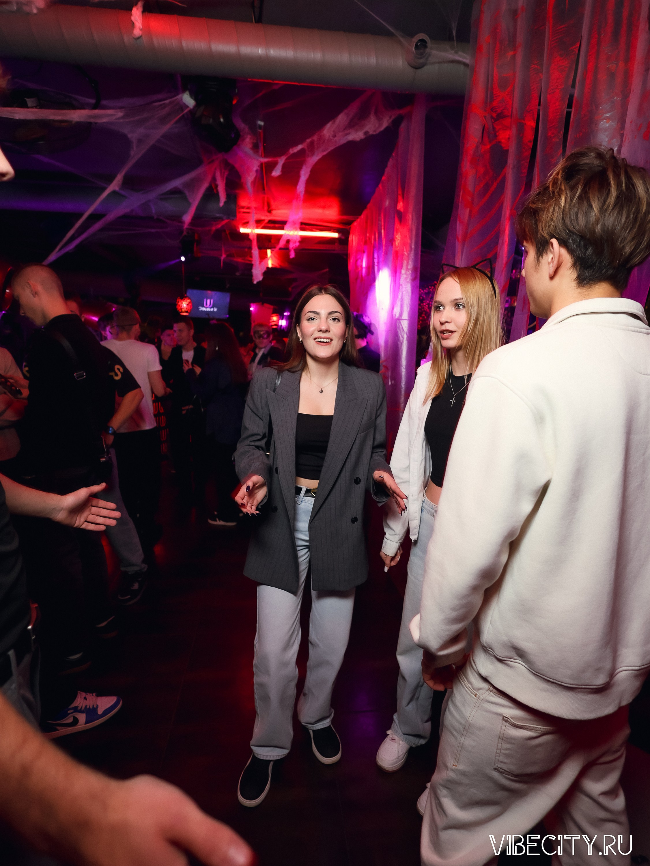 DOUBLE U. VIBECITY.RU Вайб Сити Ру Фоторепортажи Фотоотчеты Калининград