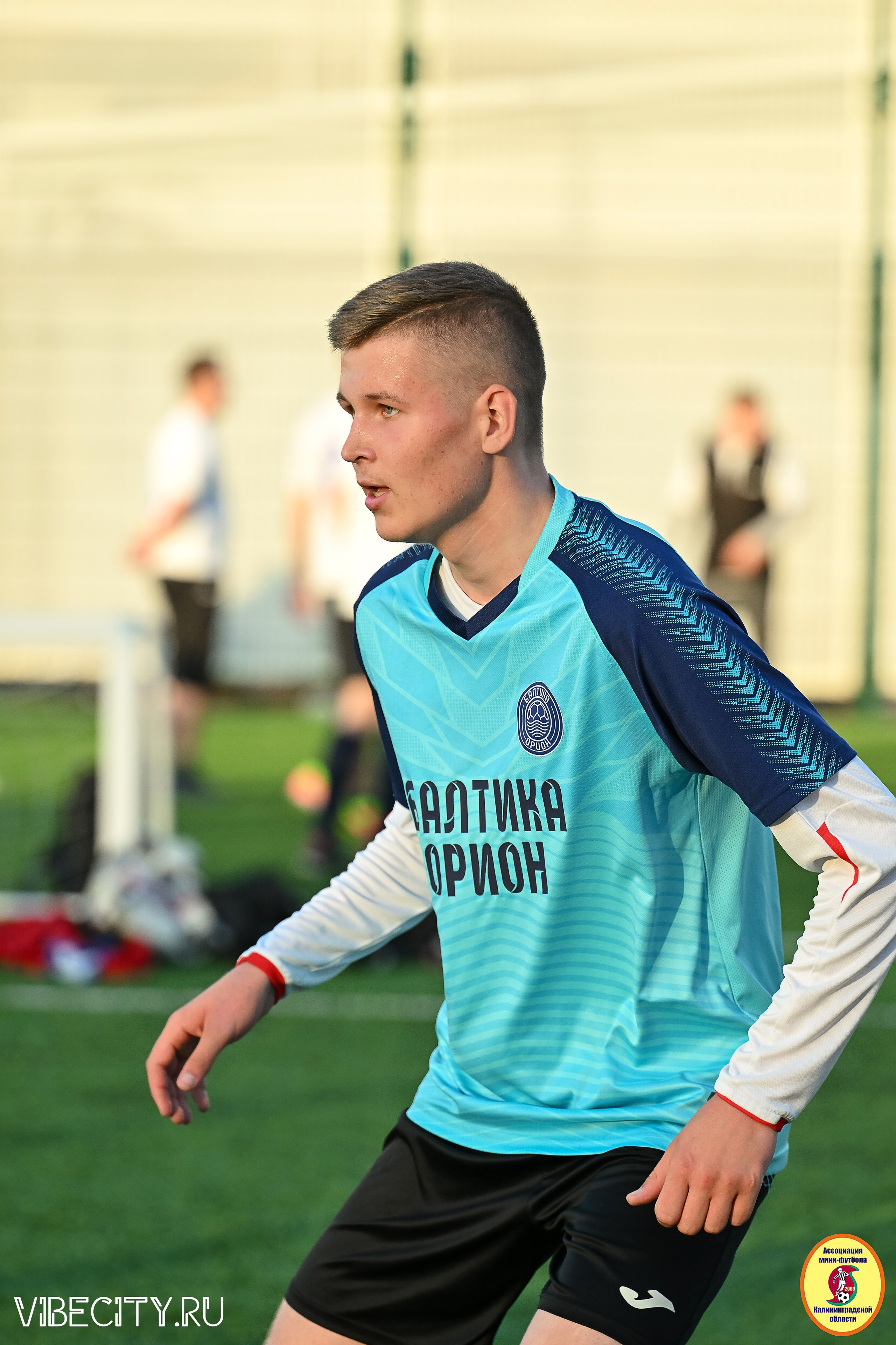 ИГРЫ МИНИ-ФУТБОЛЬНОЙ И КОРПОРАТИВНОЙ ЛИГИ. VIBECITY.RU Вайб Сити Ру Фоторепортажи Фотоотчеты Калининград