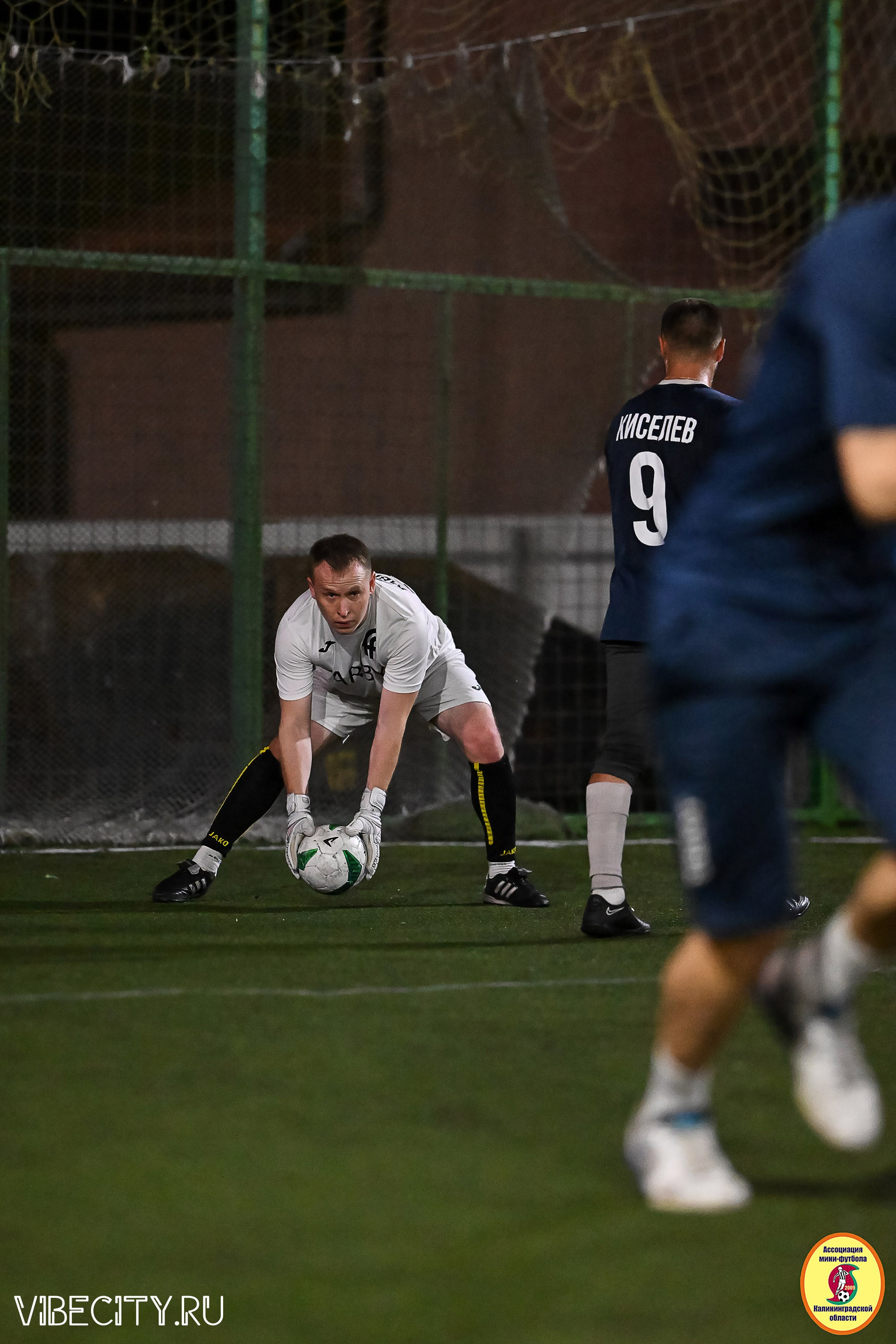 ФИНАЛЬНЫЕ ИГРЫ КУБКА МИНИ-ФУТБОЛЬНОЙ ЛИГИ И КУБКА КОРПОРАТИВНОЙ МФЛ 2025. VIBECITY.RU Вайб Сити Ру Фоторепортажи Фотоотчеты Калининград