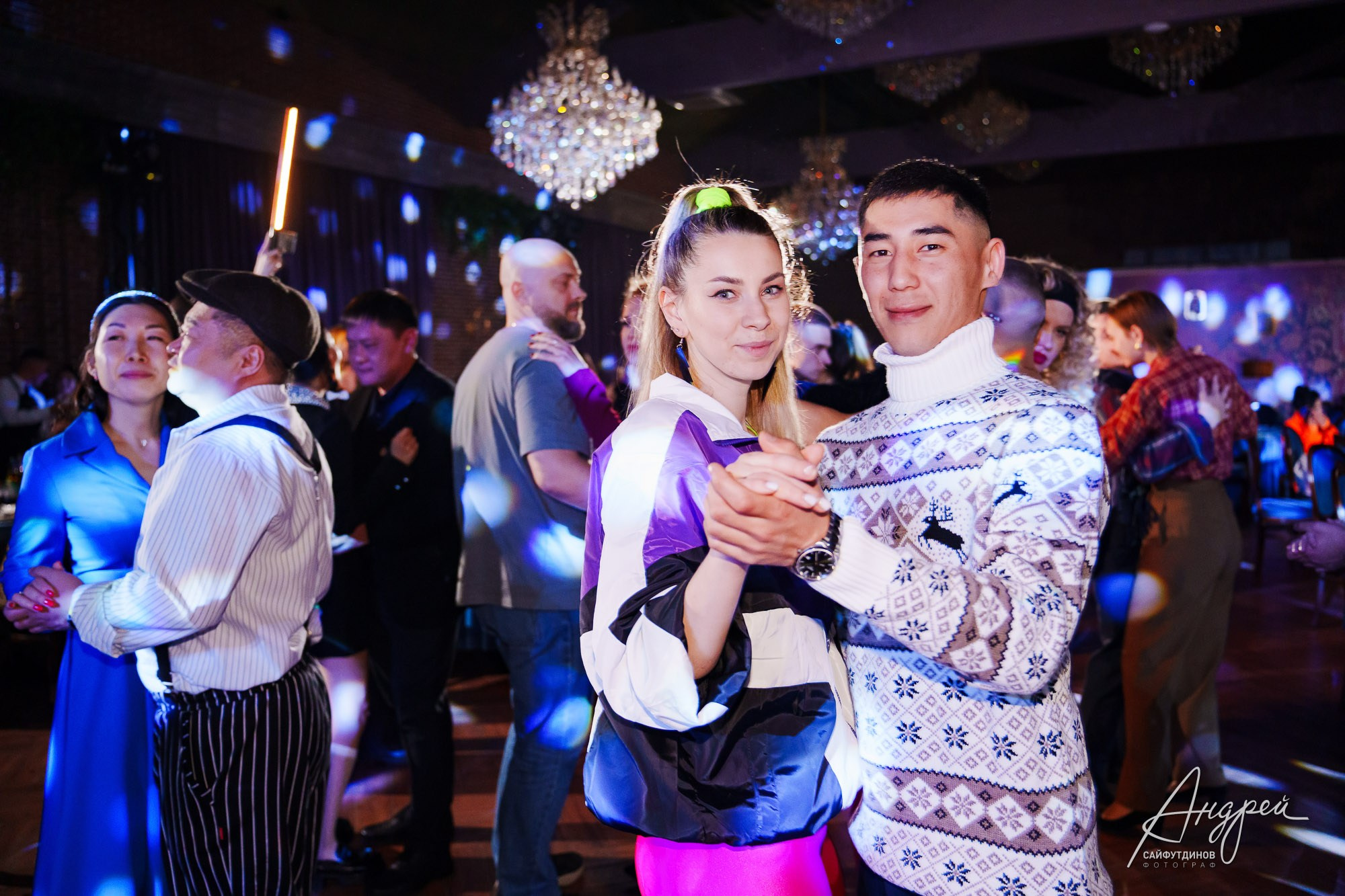 Корпоратив компании «Суши Даром». Тема праздника «Коммунальная квартира». Свадебный и семейный фотограф в Ростове-на-Дону. Андрей Сайфутдинов