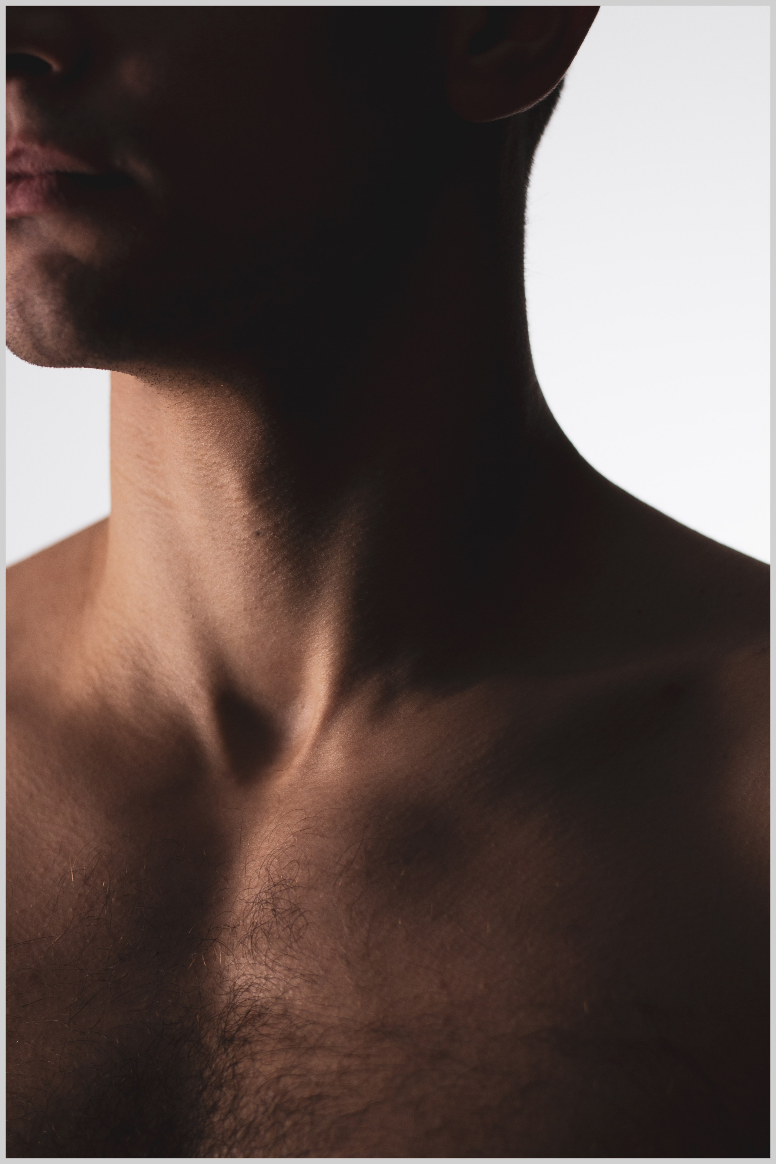 Портретная съемка — Роман. Портретный фотограф в Орле. Готовые фото за 3 дня! Помощь в позировании. Советы по организации