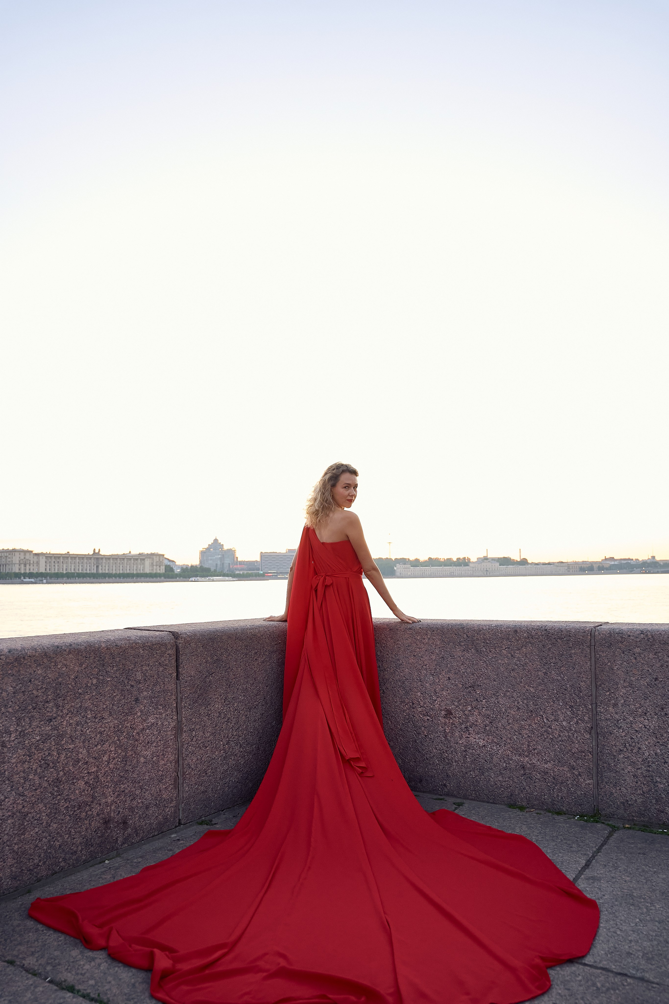 Antonina Рассвет у Троицкого моста✨. Фотограф Natalya Litvinova
