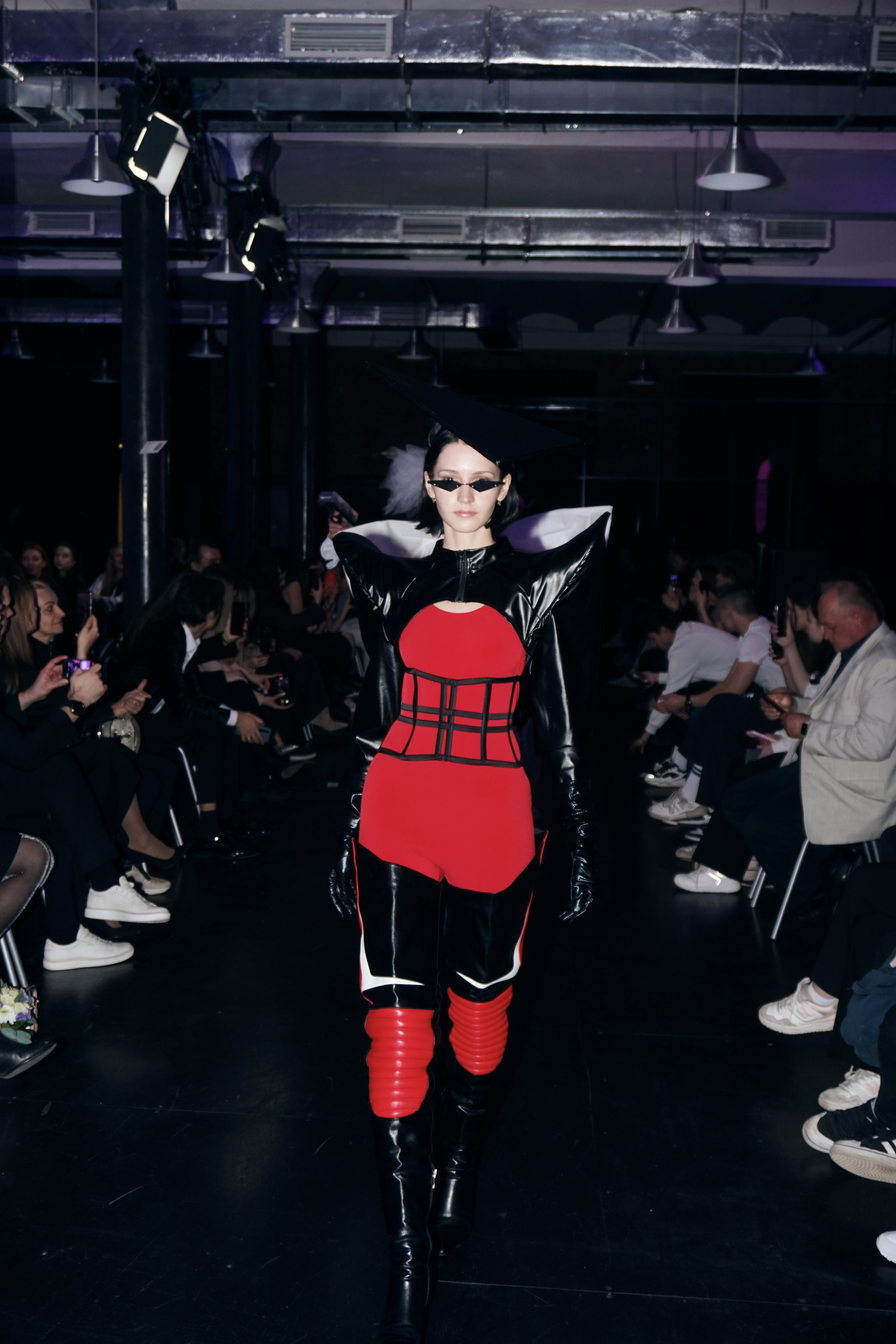 Показ Verdict. Фотограф Москва — Полина Робин