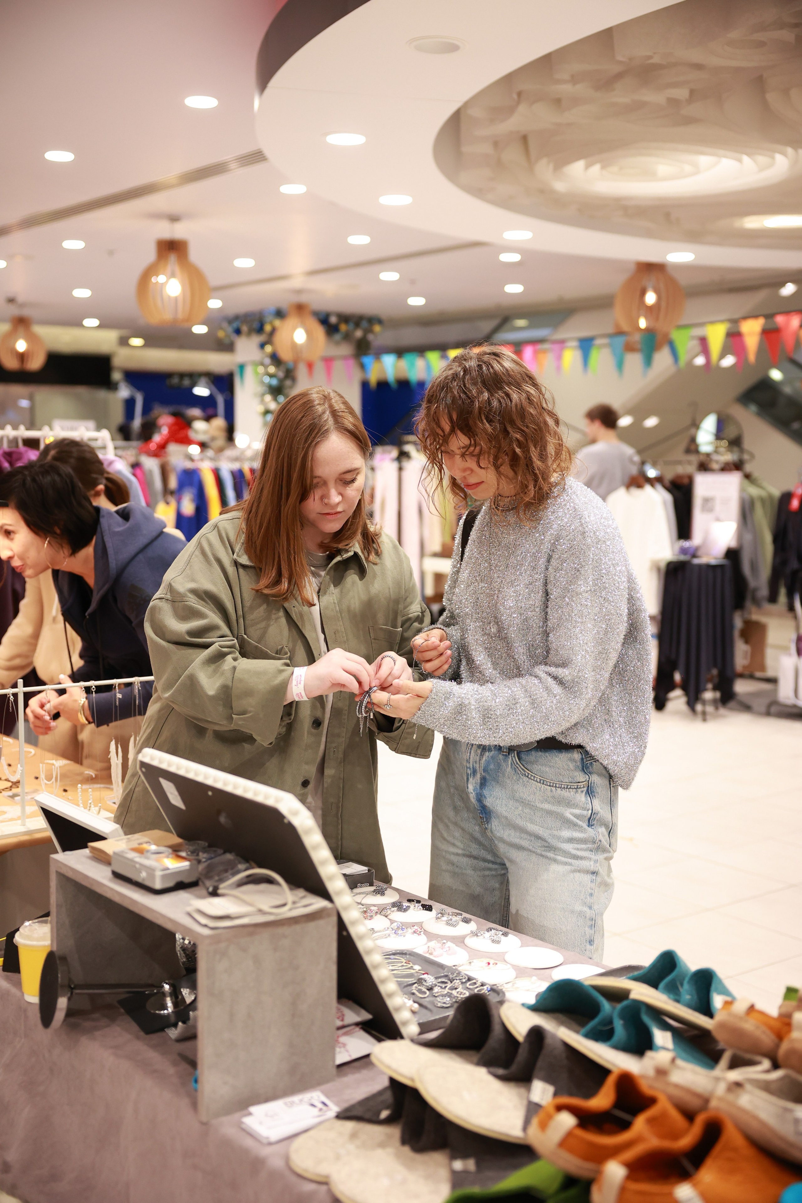 28 и 29 декабря 2024 POP-UP в Лотте Плазе. Фотоотчеты «Ламбада-маркета»