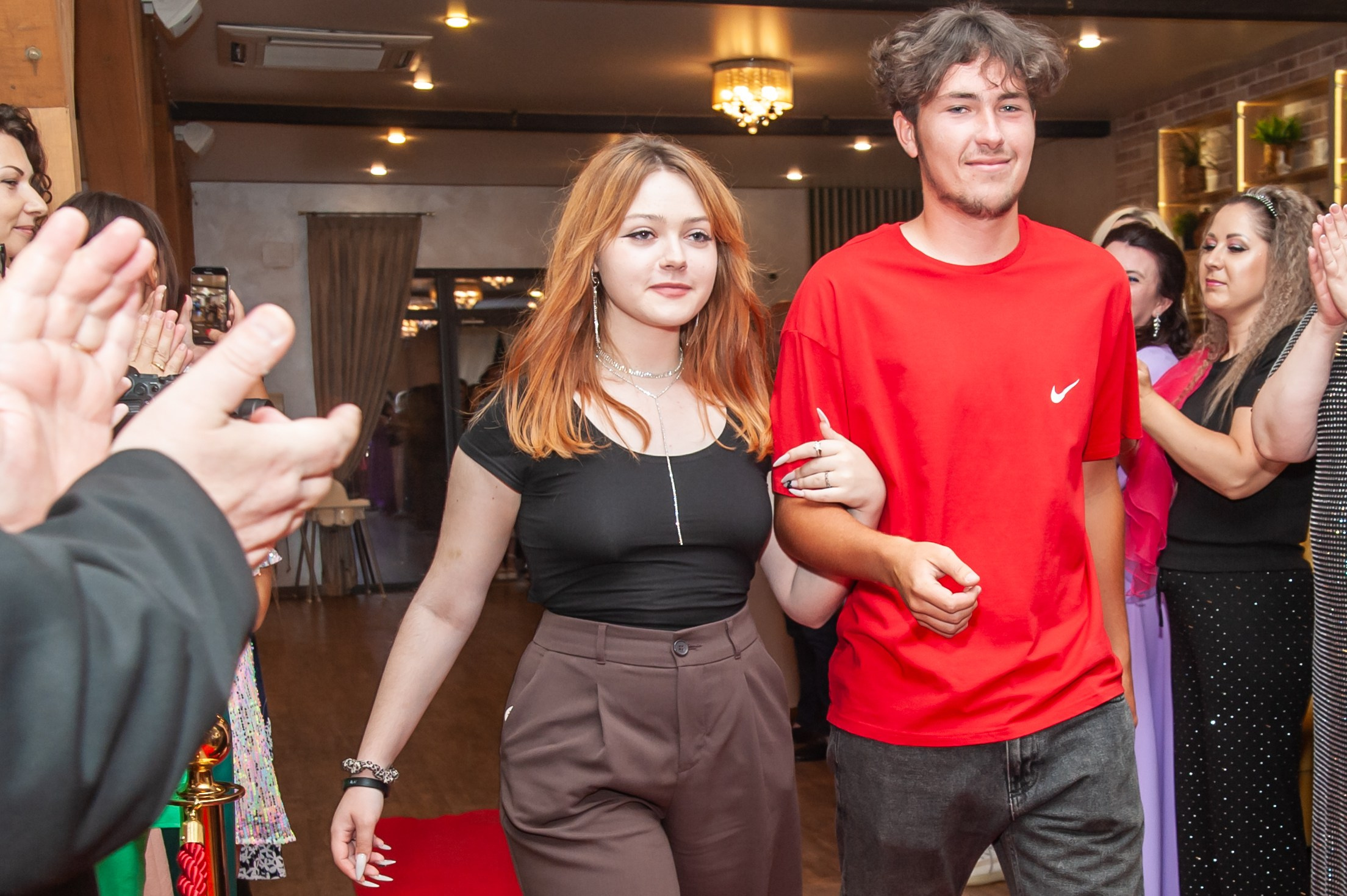 Выпускной МАОУ СОШ № 17 им. Эдуарда Есаяна. Свадебный и семейный фотограф Денис Лукьянов в Краснодаре, Краснодарском крае и Республике Крым