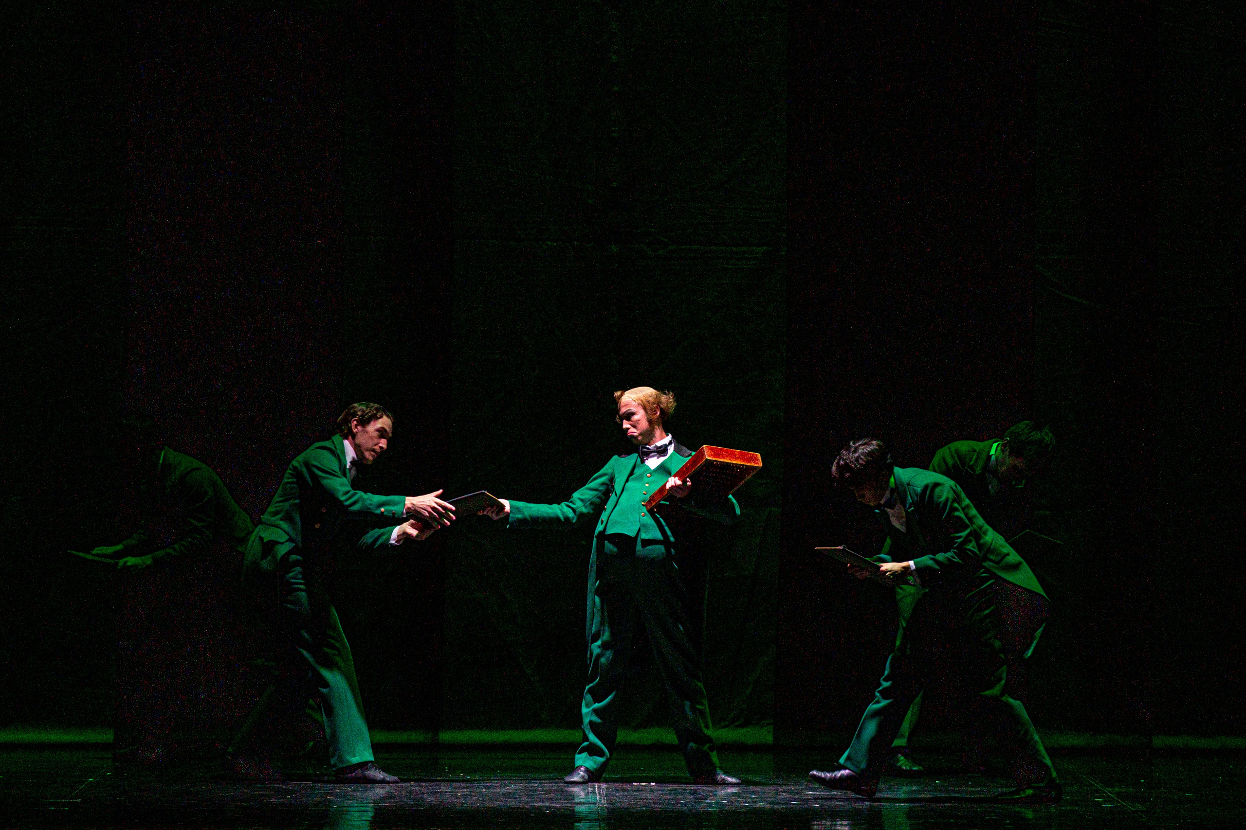 Анюта — спектакль — премьера на сцене Зимнего театра Марийского театра оперы и балета. Фотограф в Сочи Юрий Шептаев