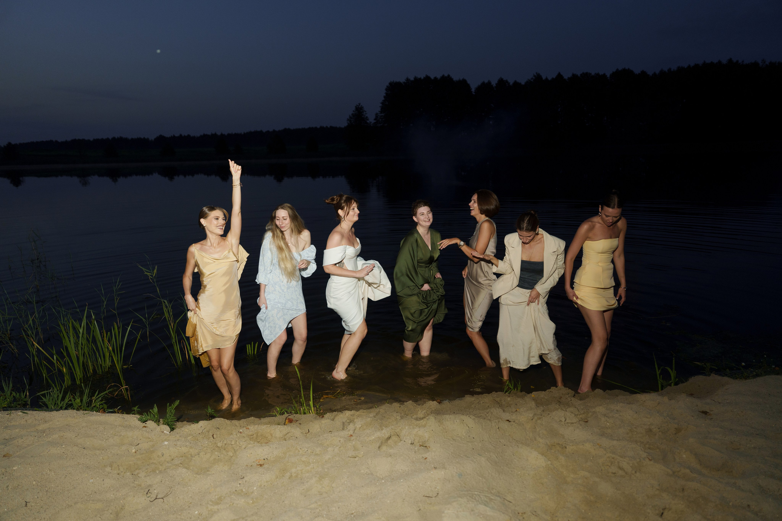 Михаил и Ольга (банкетная часть г. Брянск). Свадебный и репортажный фотограф Элина Козырьянова