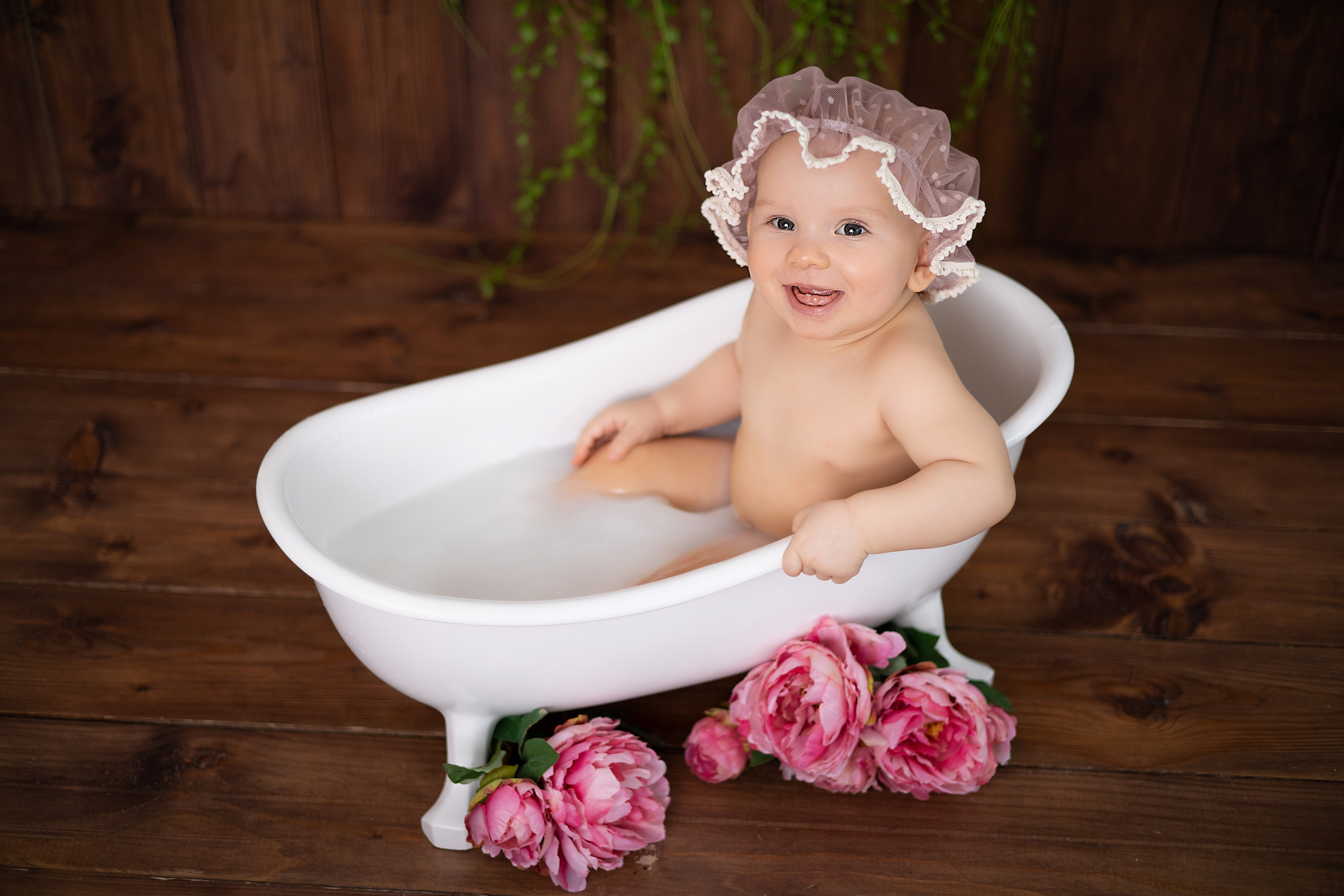 8 Марта. Детский новорождённых и детей постарше Анисимова Полина