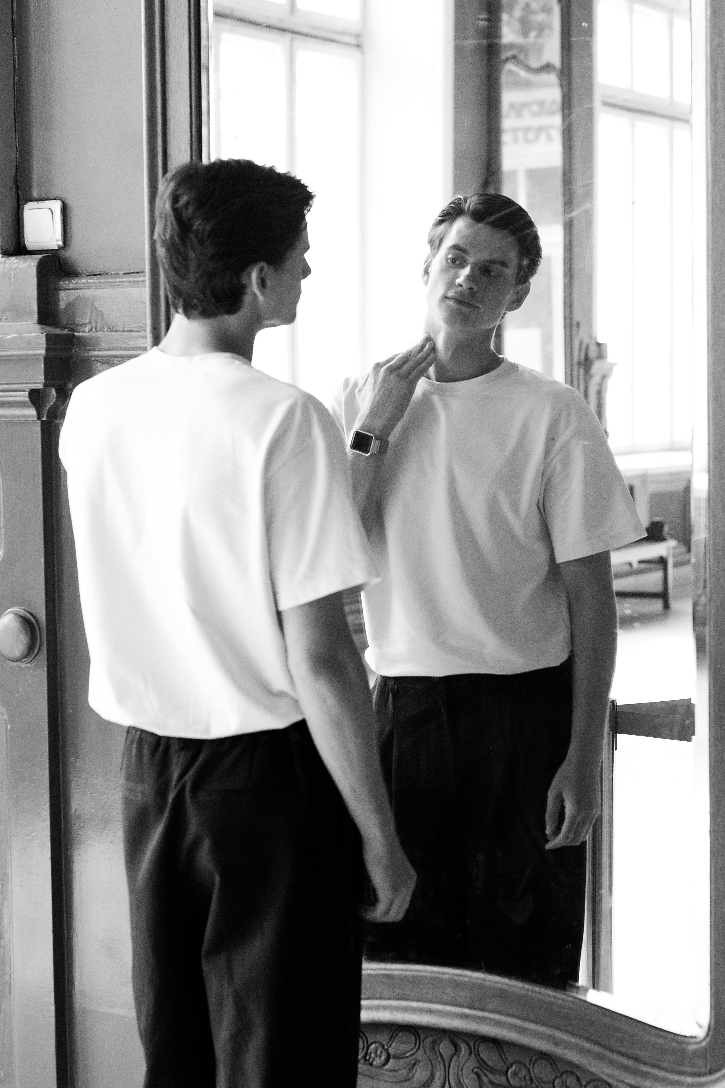 Александр на Витебском вокзале