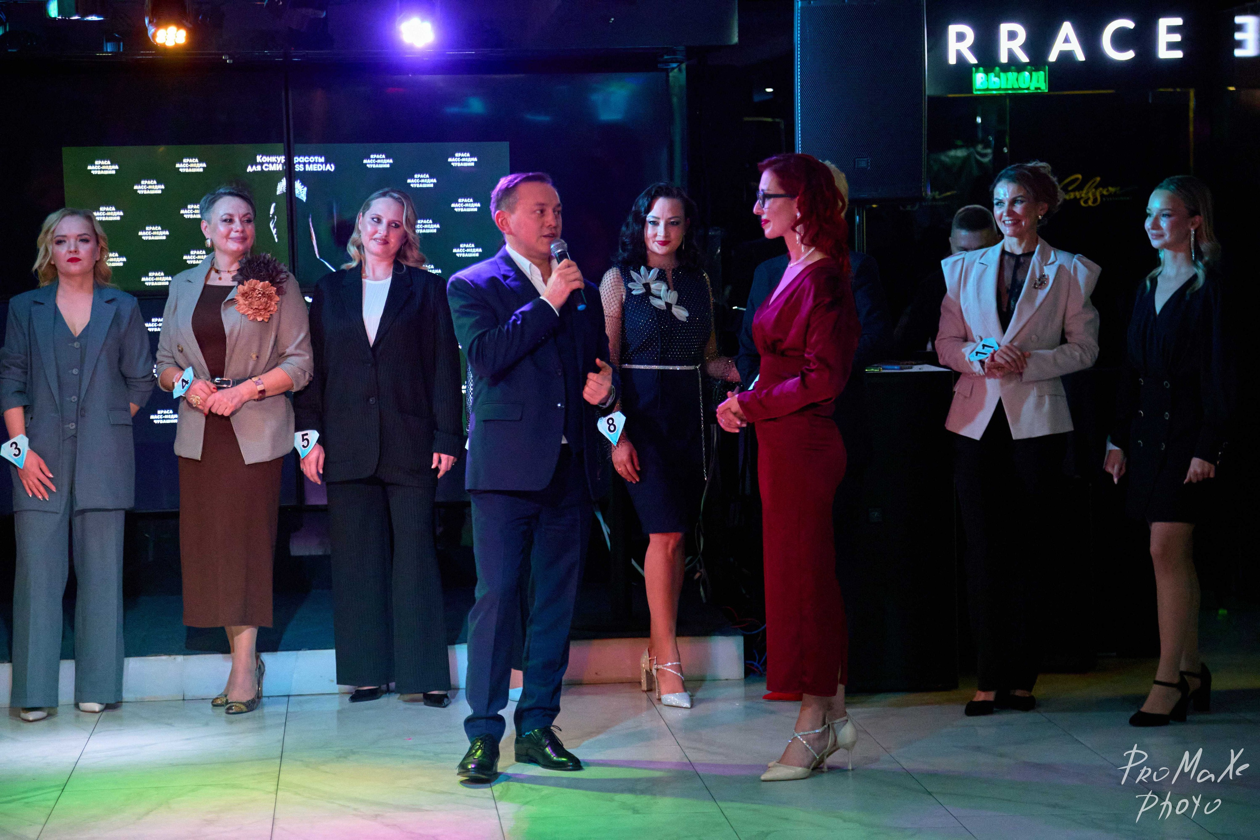 Зал КРАСА МАСС-МЕДИА ЧУВАШИИ. Владимир Суздалов (ProMaXe) — Портретный фотограф, тематические фотосессии в Чебоксарах