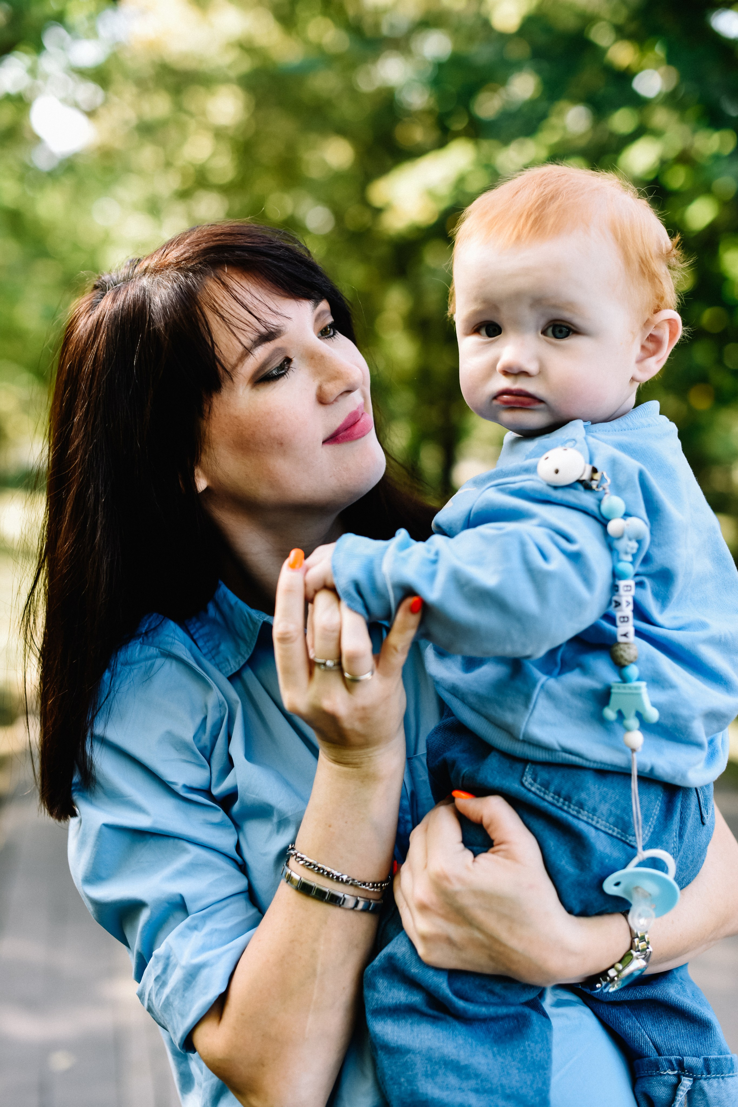 Прогулка Олеси, Льва и Ванечки