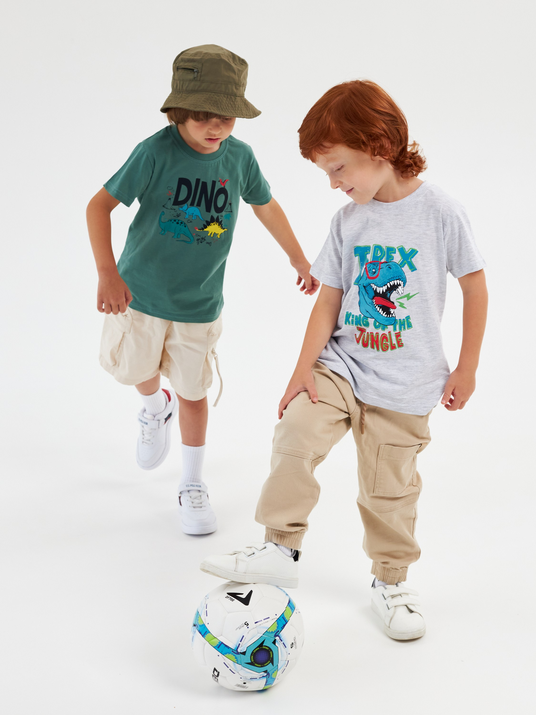 Фотосъемка детской одежды Екатеринбург Wildberries ВБ Ozon Озон фотосессия детей Екб заказать цена фотосъемка товара WB детская одежда карто. Фотограф Екатеринбург Анастасия Жерновская | Маркетплейсы и нейрофото