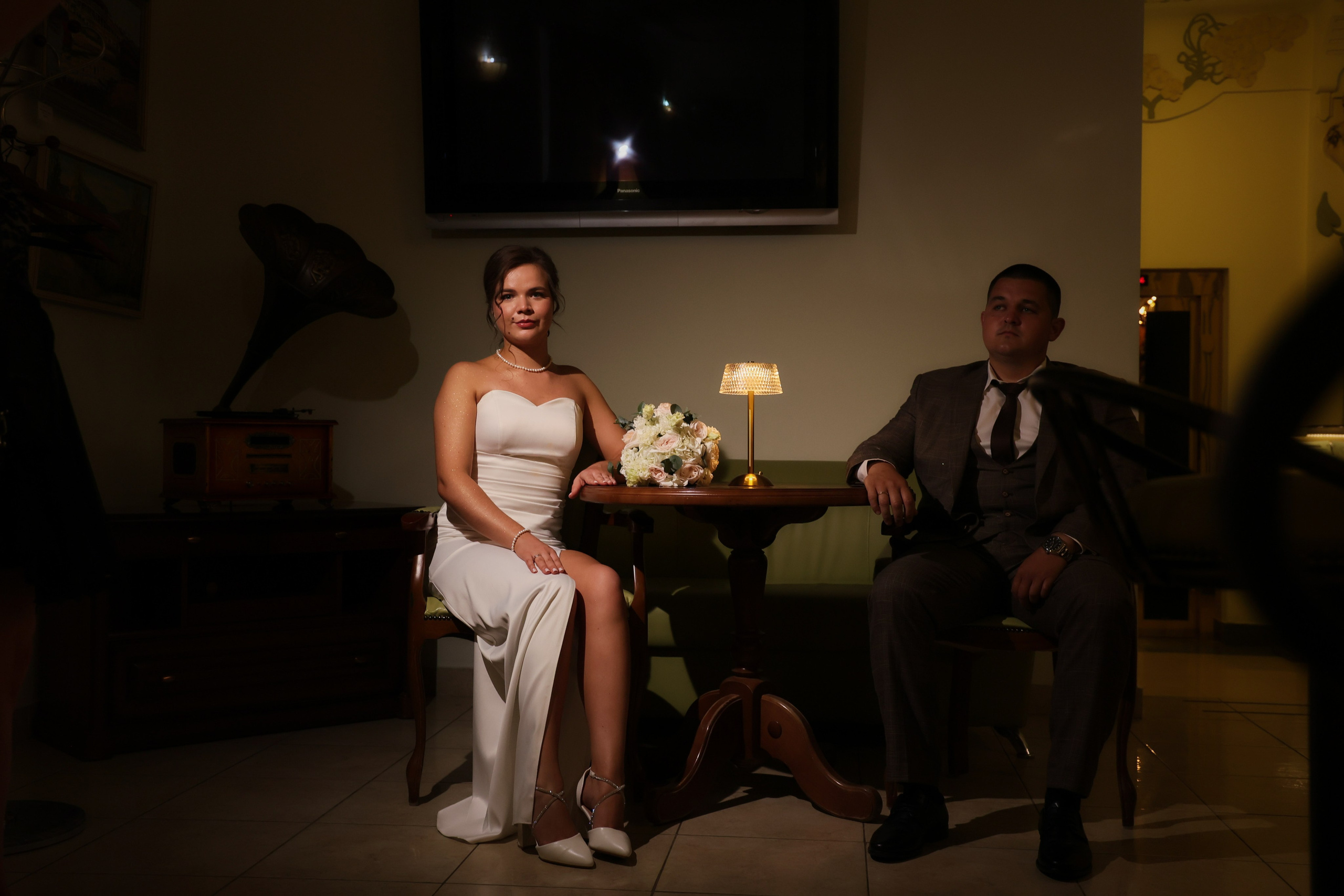 свадебная фотосессия в гостинице Бристоль Жигули Самара