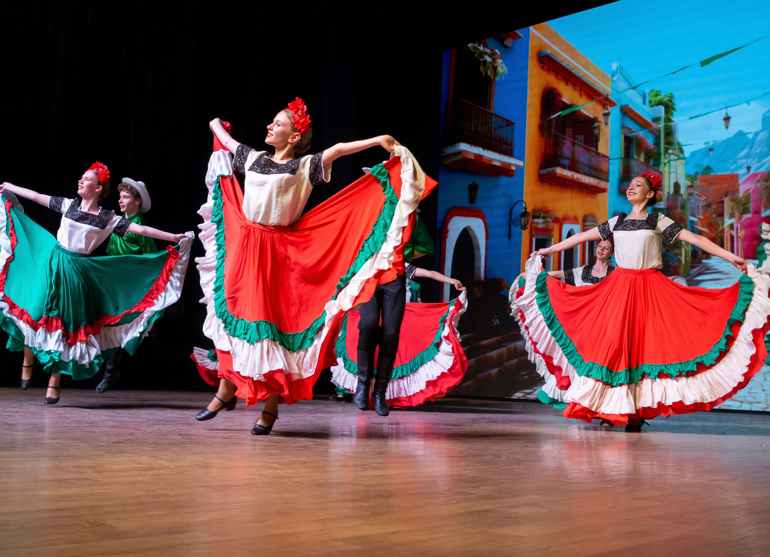 Юбилейный концерт танцевальной студии. Репортажный фотограф в Москве