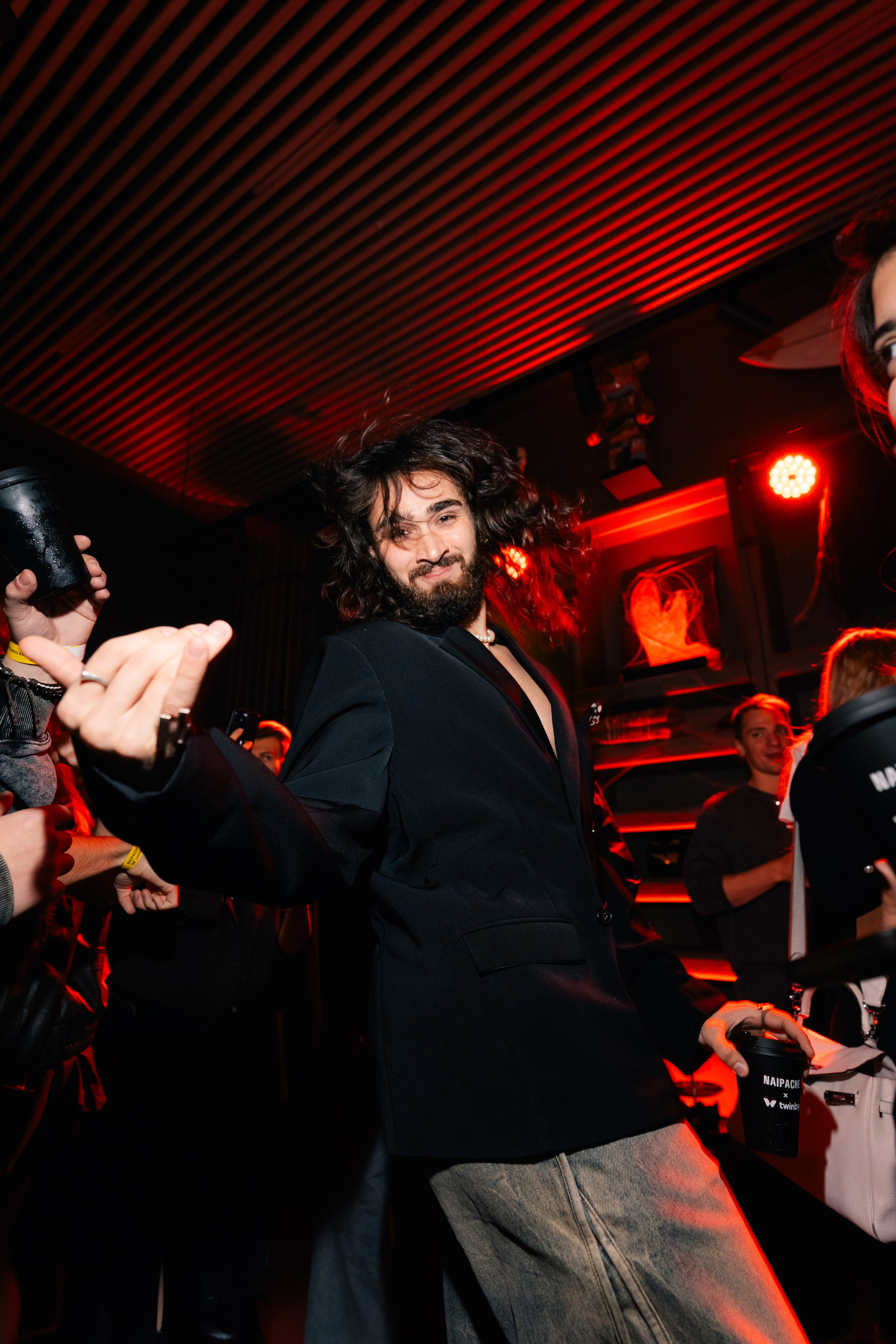 NAIPACHE DARK NIGHT x TWINBY. @oljiofilm: Олег Иванов — фотограф