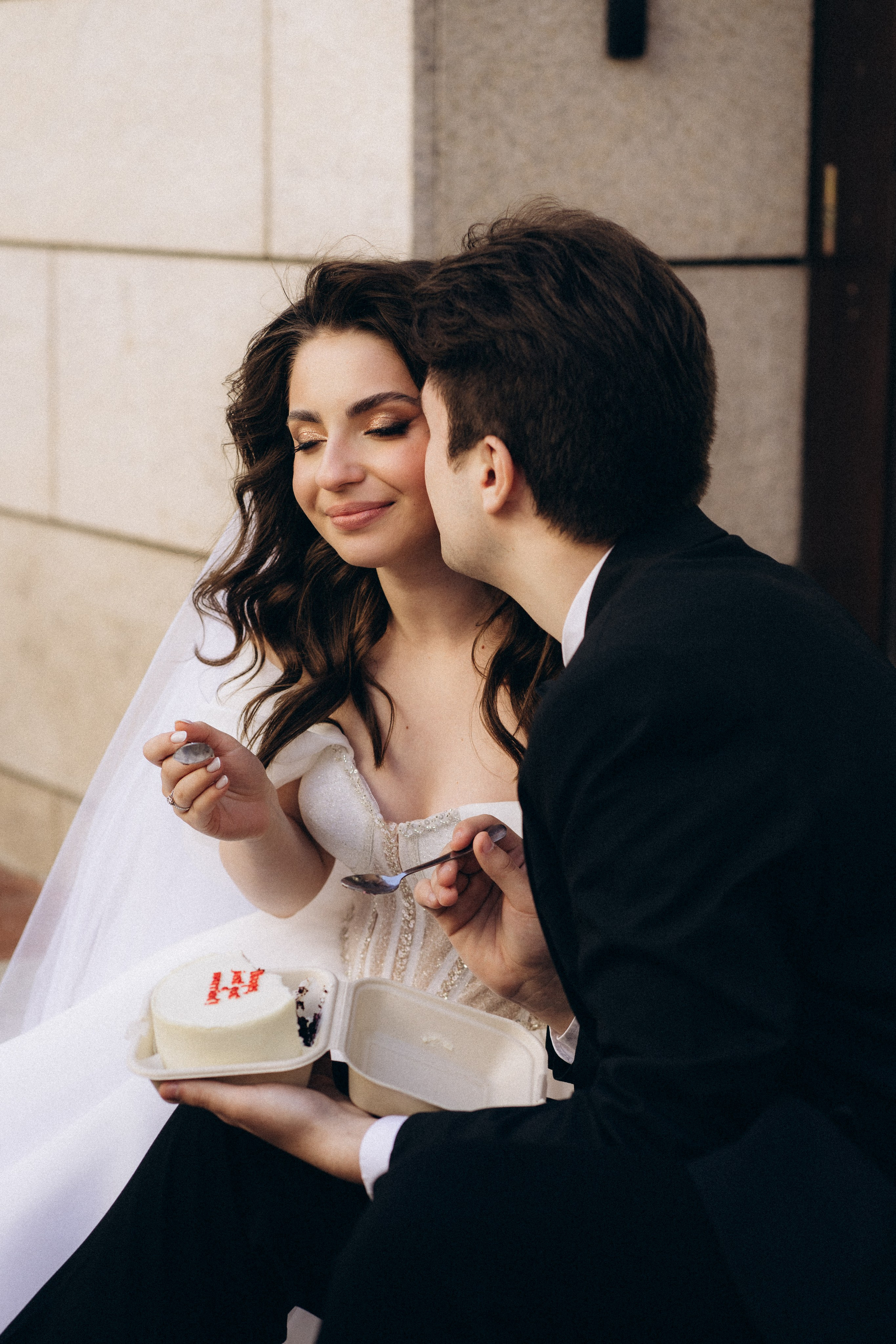 Свадебная фотопрогулка в Москве по центру города. Свадебный фотограф в Москве Анна Полушина