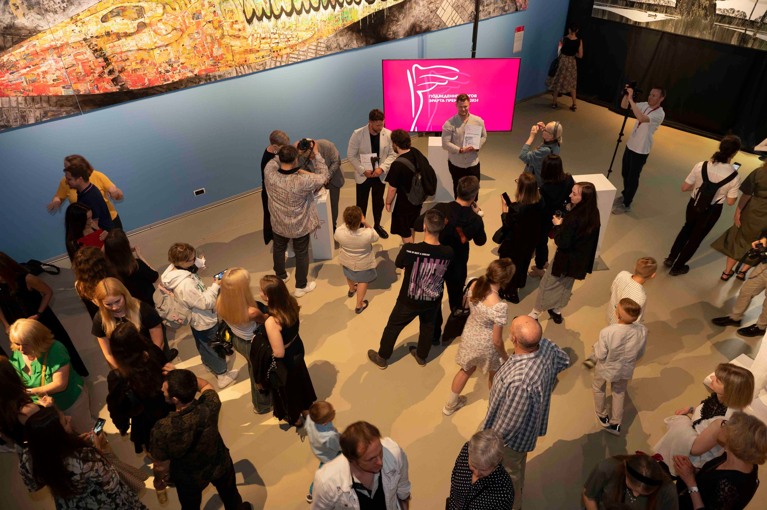 Финисаж премии Эрарта — 2024. Serg PG Photography — репортажная фотосъемка в Петербурге