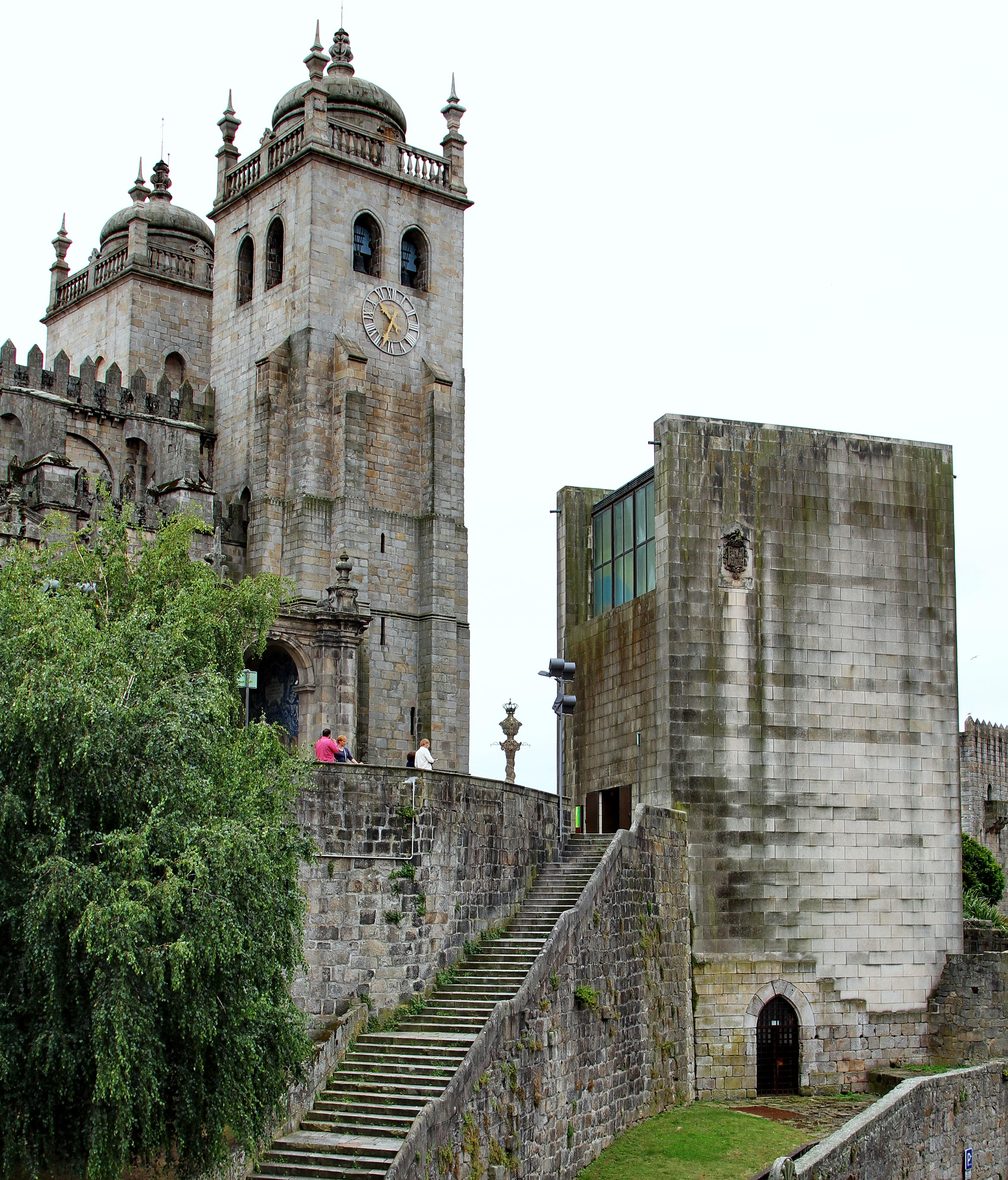 Кафедральный собор Порту