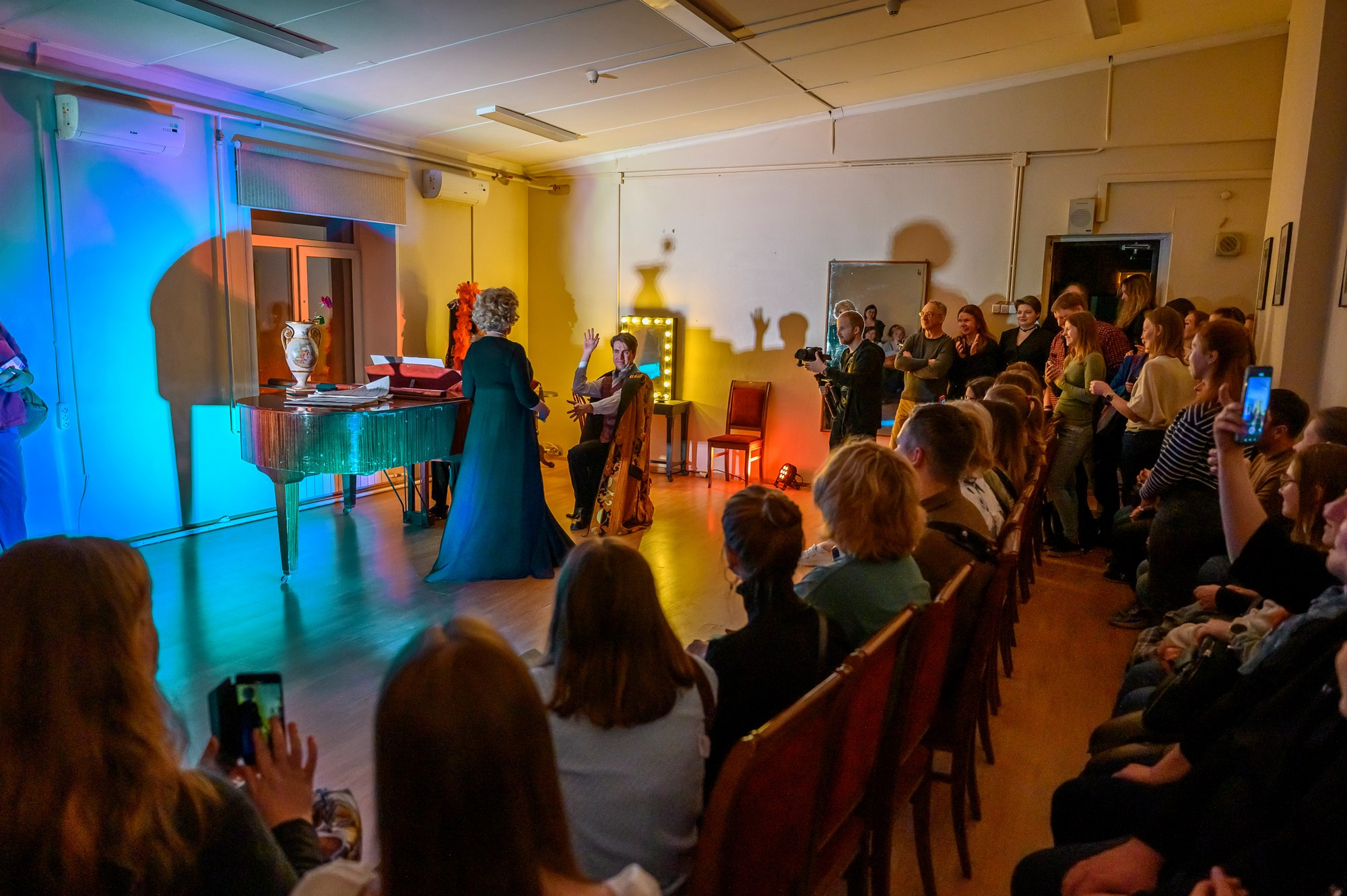 Репортажная съемка мероприятия «Ночь театров» в Московском театре оперетты. 2025. Фотограф Анна Мельникова | Москва