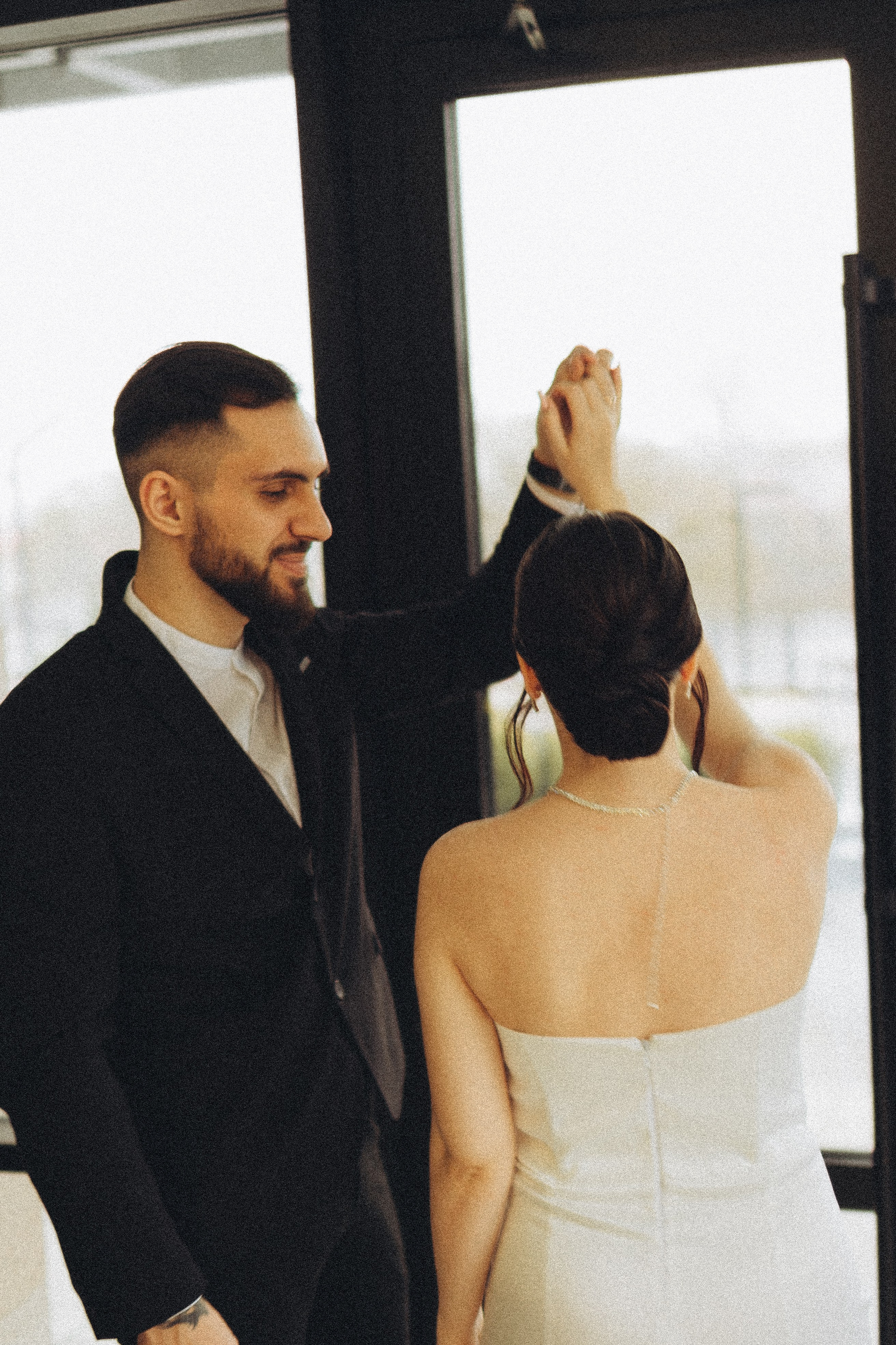 СВАДЕБНАЯ СЬЕМКА СБОРОВ ЖЕНИХА И НЕВЕСТЫ В ОТЕЛЕ И ТАКЖЕ ФОТОСЕССИИЯ В ОТЕЛЕЕ МЕГАПОЛИС БРЯНСК. Профессиональный фотограф, Санкт-Петербург — Виктория Богомолова