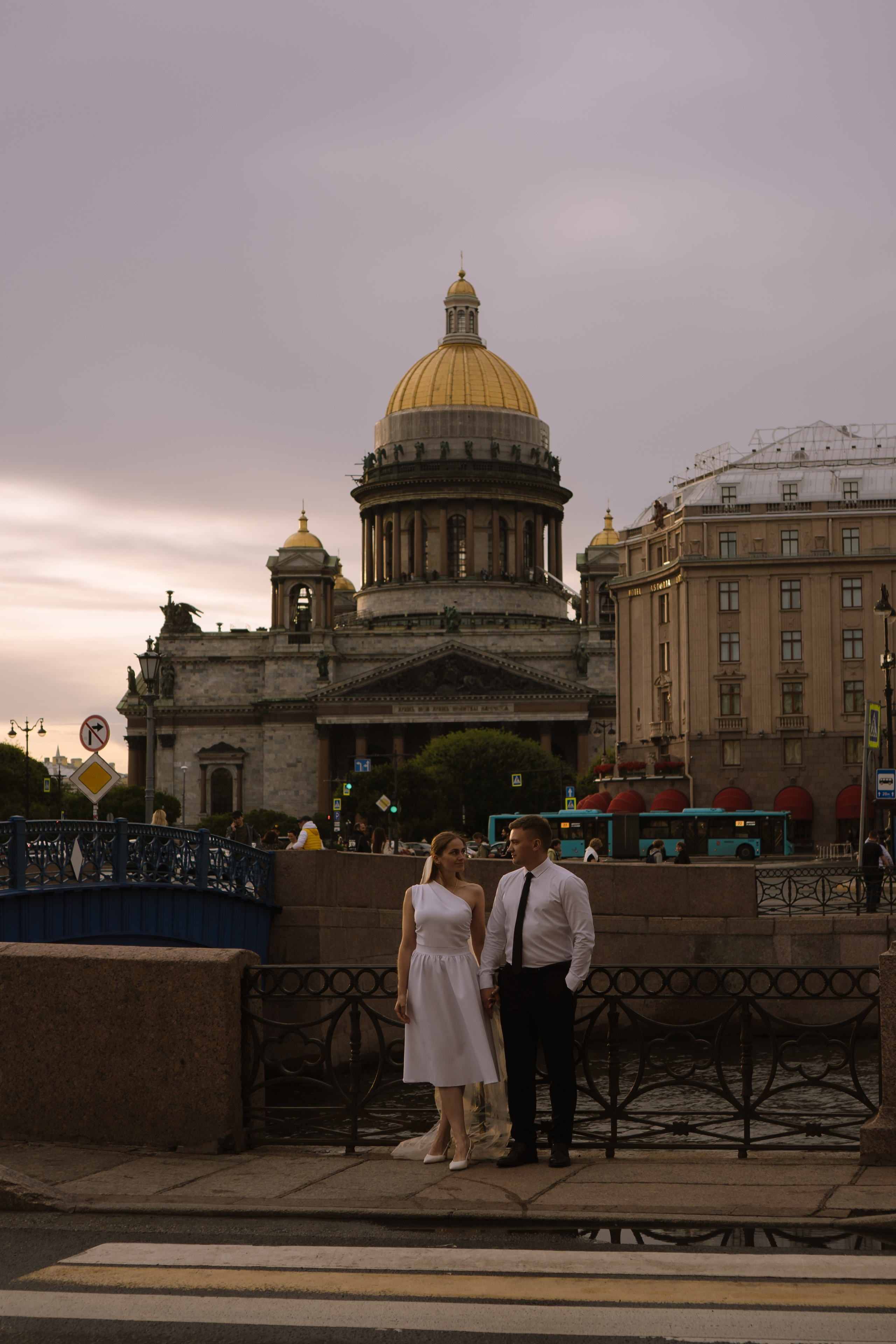 СВАДЕБНАЯ СЬЕМКА С ИСАКИЕВСКИМ СОБОРОМ, АСТОРИЯ И ЗАКОНОДАТЕЛЬНОЕ СОБРАНИЕ. Профессиональный фотограф, Санкт-Петербург — Виктория Богомолова
