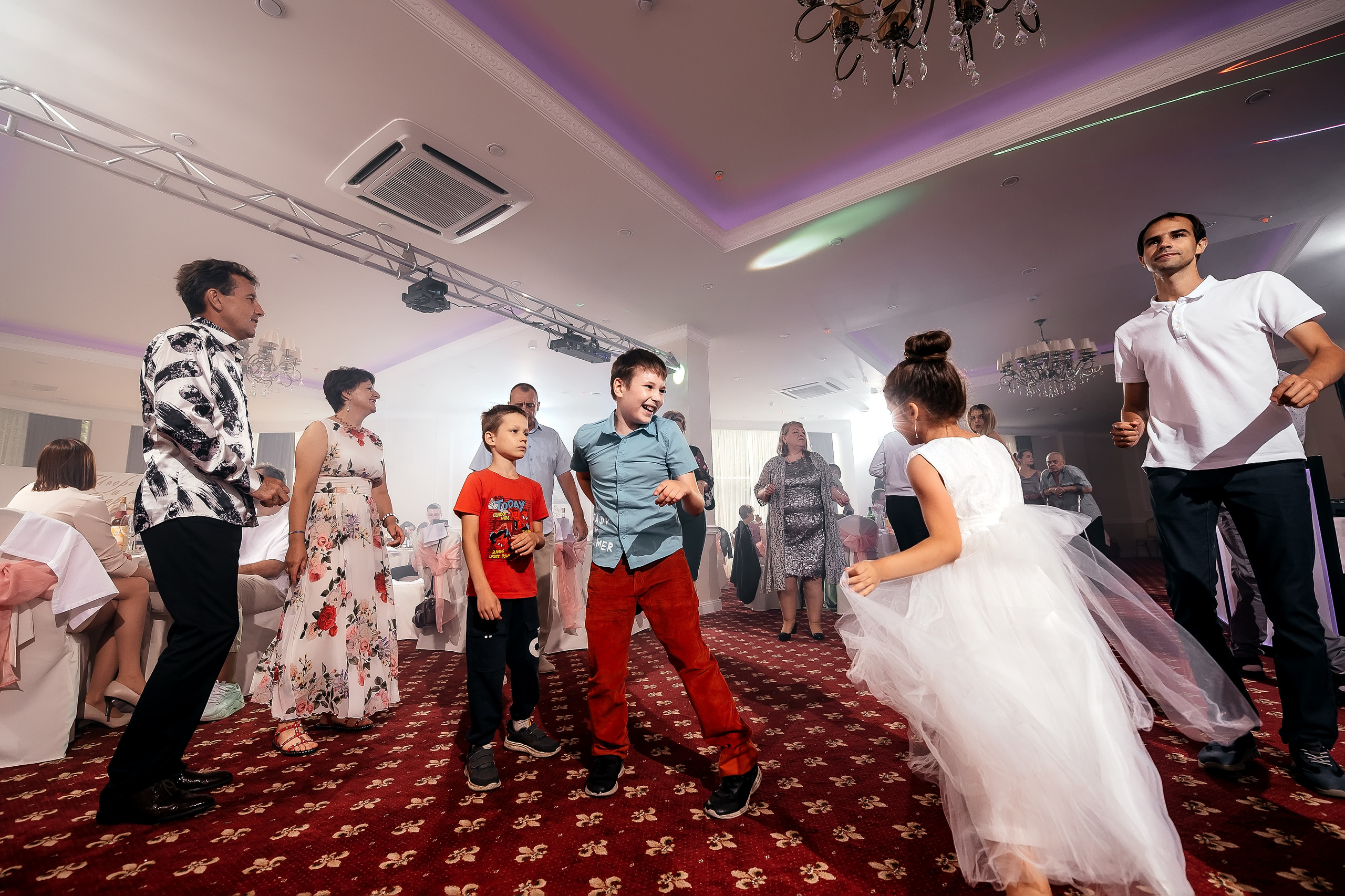 Игорь + Даша, Балашиха. Свадебный и семейный фотограф Виктория Носачёва. Щелково, Москва и МО