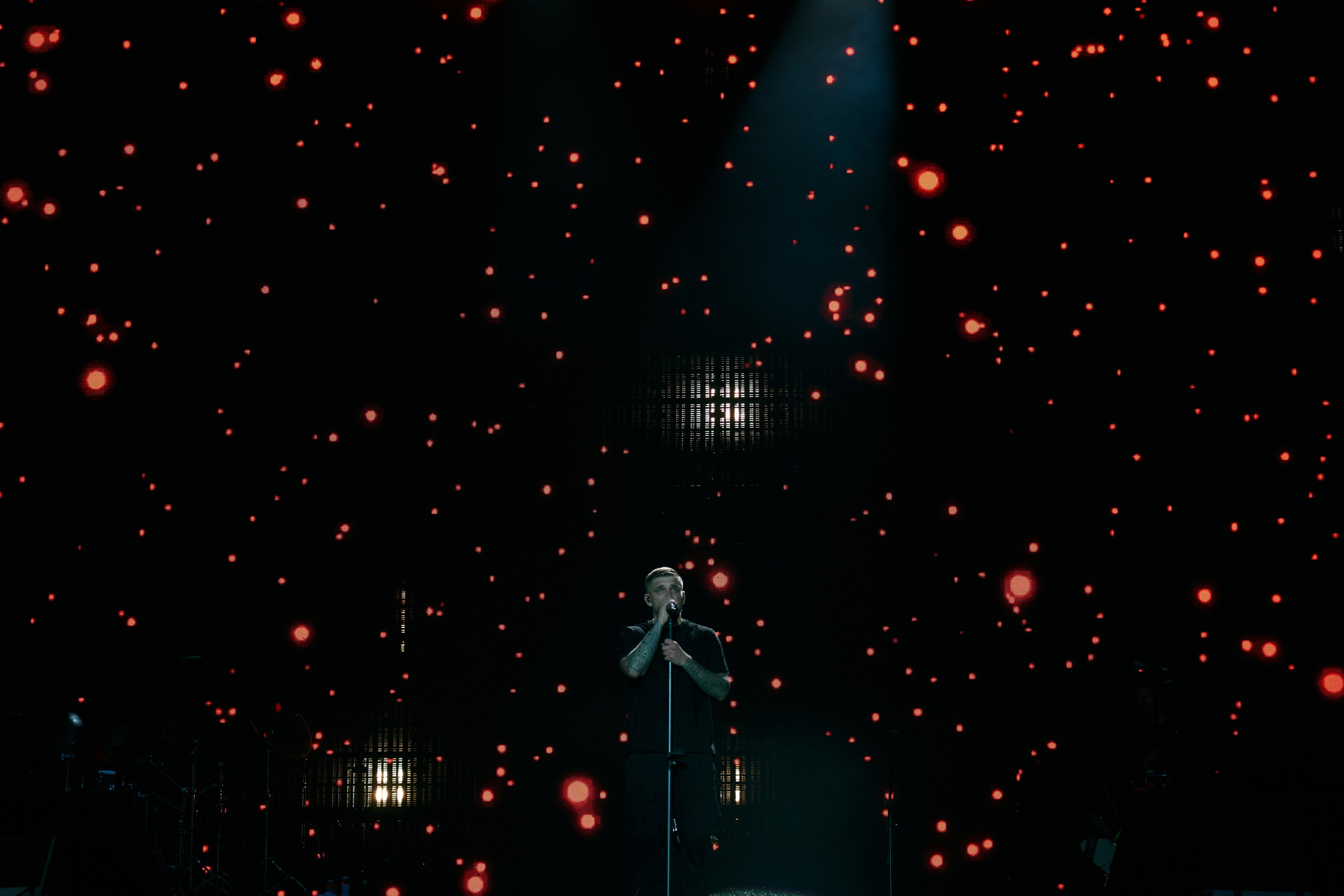 Баста Екатеринбург Арена. Репортажный фотограф мероприятий и концертов в Екатеринбурге