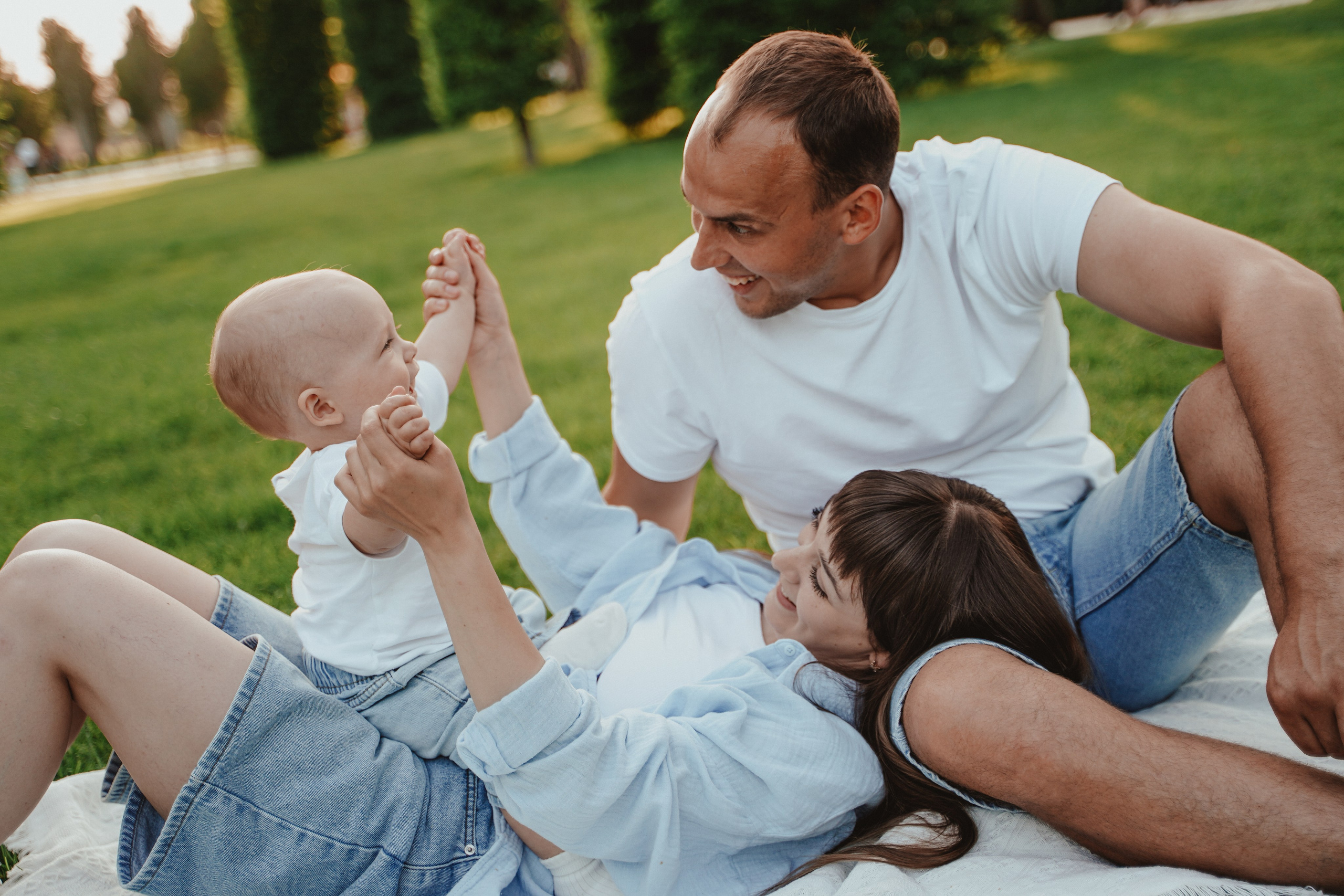 Семейная фотосессия в парке Галицкого. Семейный и женский фотограф в Краснодаре Анастасия Приймак