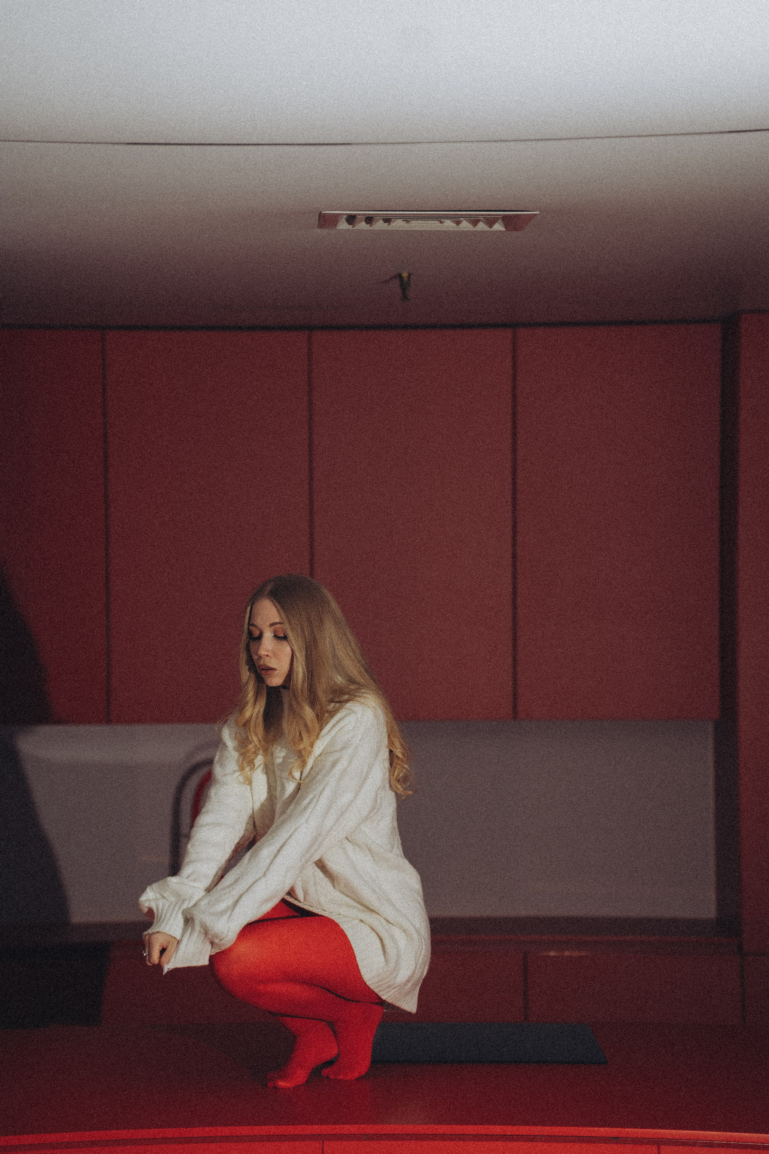 ФОТОСЕССИЯ К НОВОМУ ГОДУ В СТУДИИ С ЕЛОЧКОЙ КРАСИВЫЙ ОБРАЗ. Профессиональный фотограф, Санкт-Петербург — Виктория Богомолова