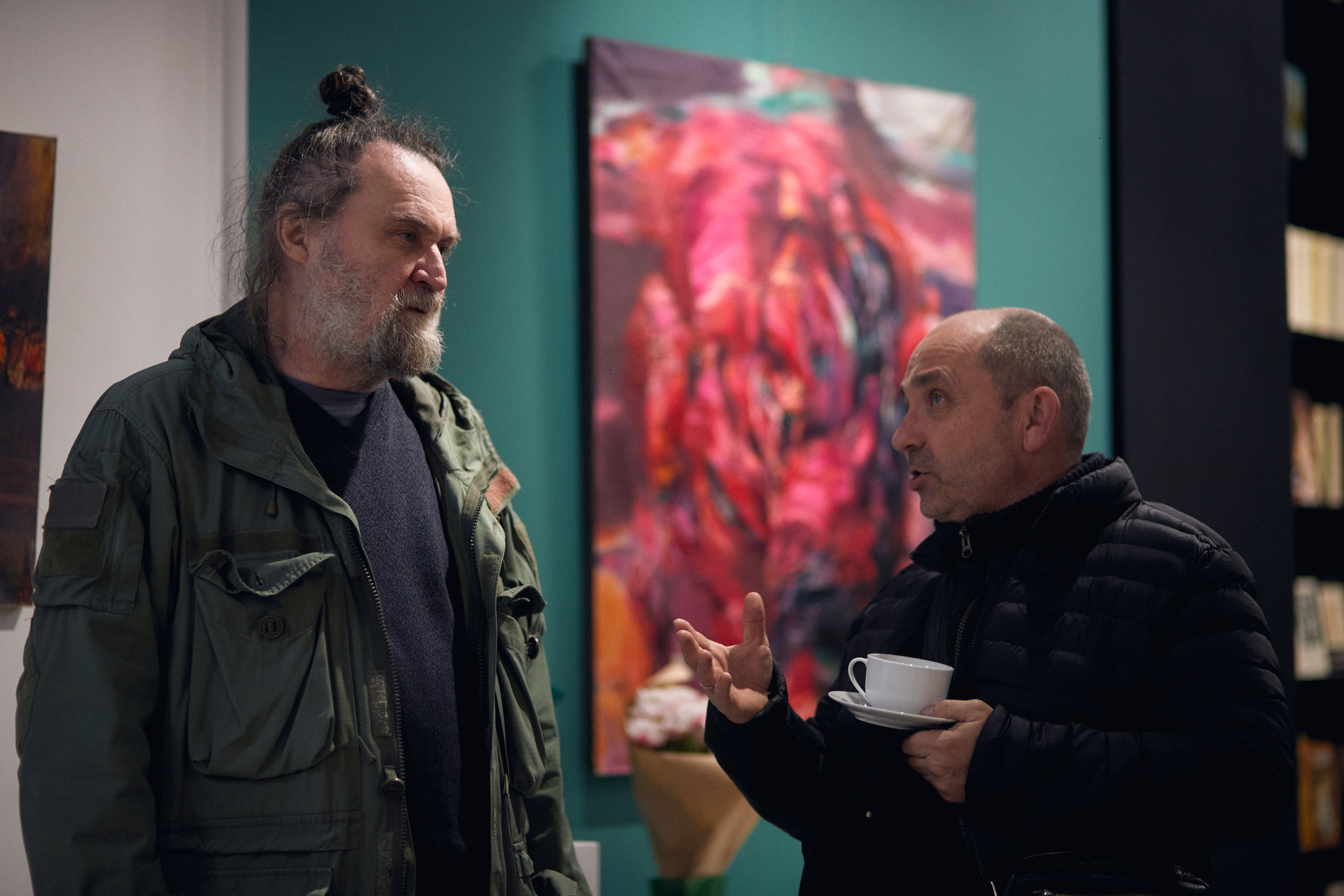 Открытие выставки краснодарской художницы Ларисы Блохиной. Фотограф Юлия Маринина