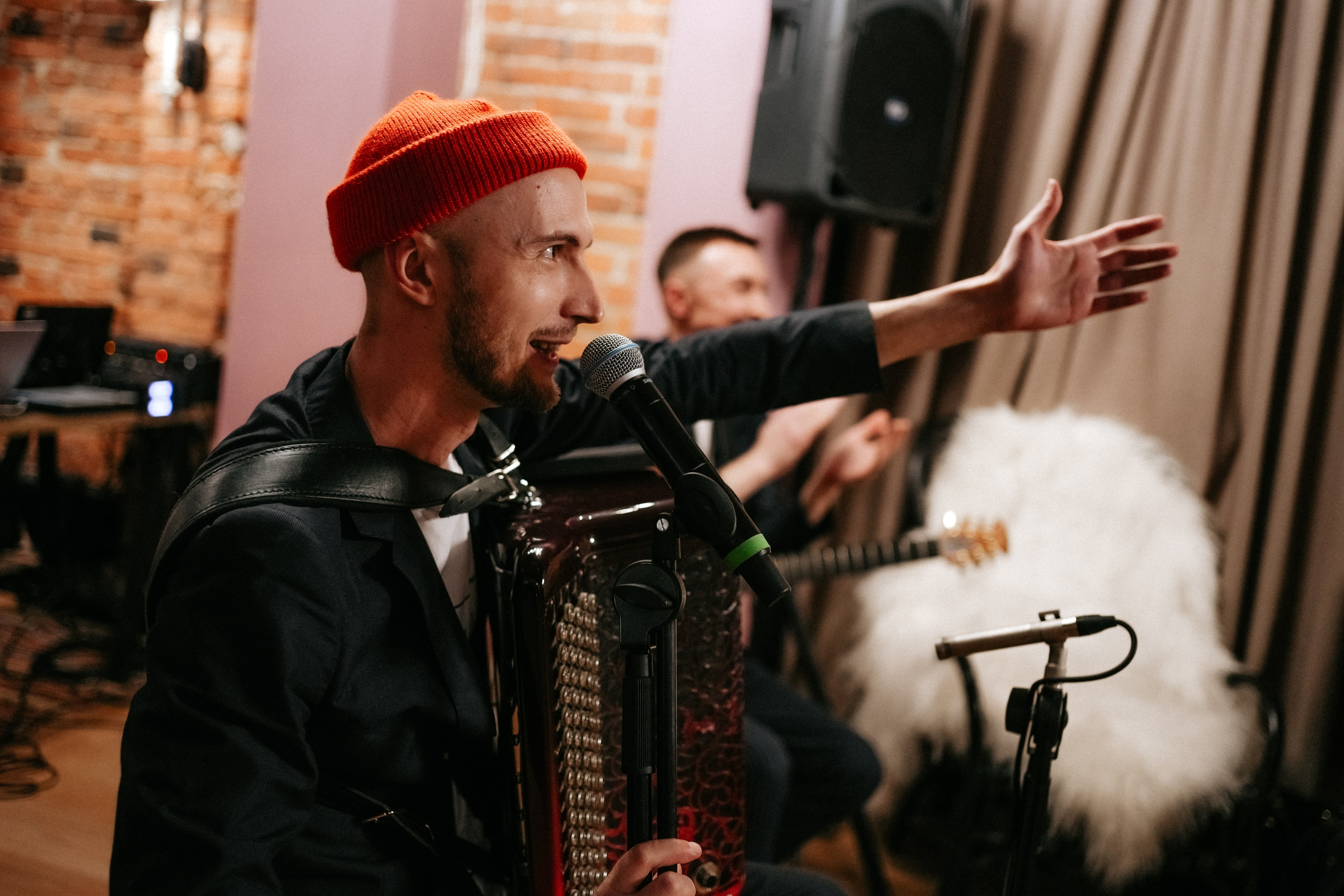 Ирина и Денис, Екатеринбург, репортаж. Фотограф Перевозкина Анна