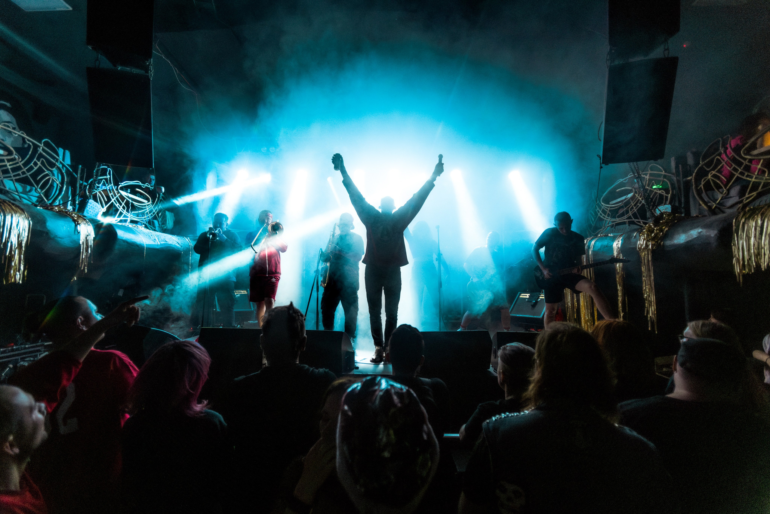 Рок-ёлка. Репортажный фотограф Екатеринбург | Яркий, качественный репортаж | Концерты, клубы, репортаж, праздники, корпоративы