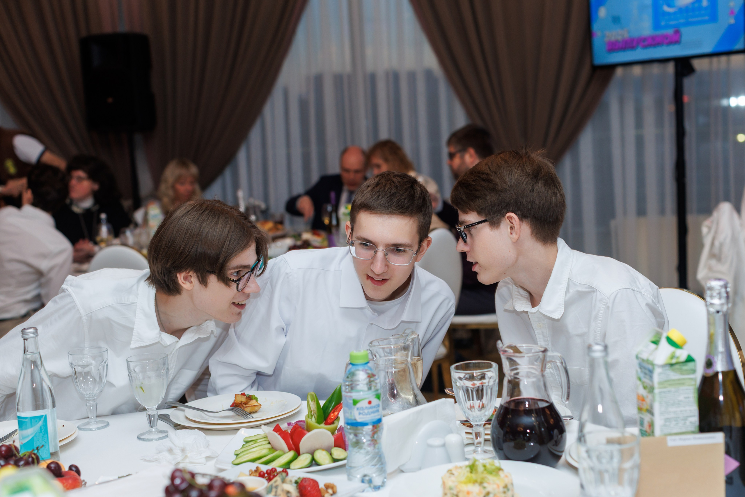 11 класс / Выпускной / МехМат. Детский и семейный фотограф Мария Киселёва. Москва