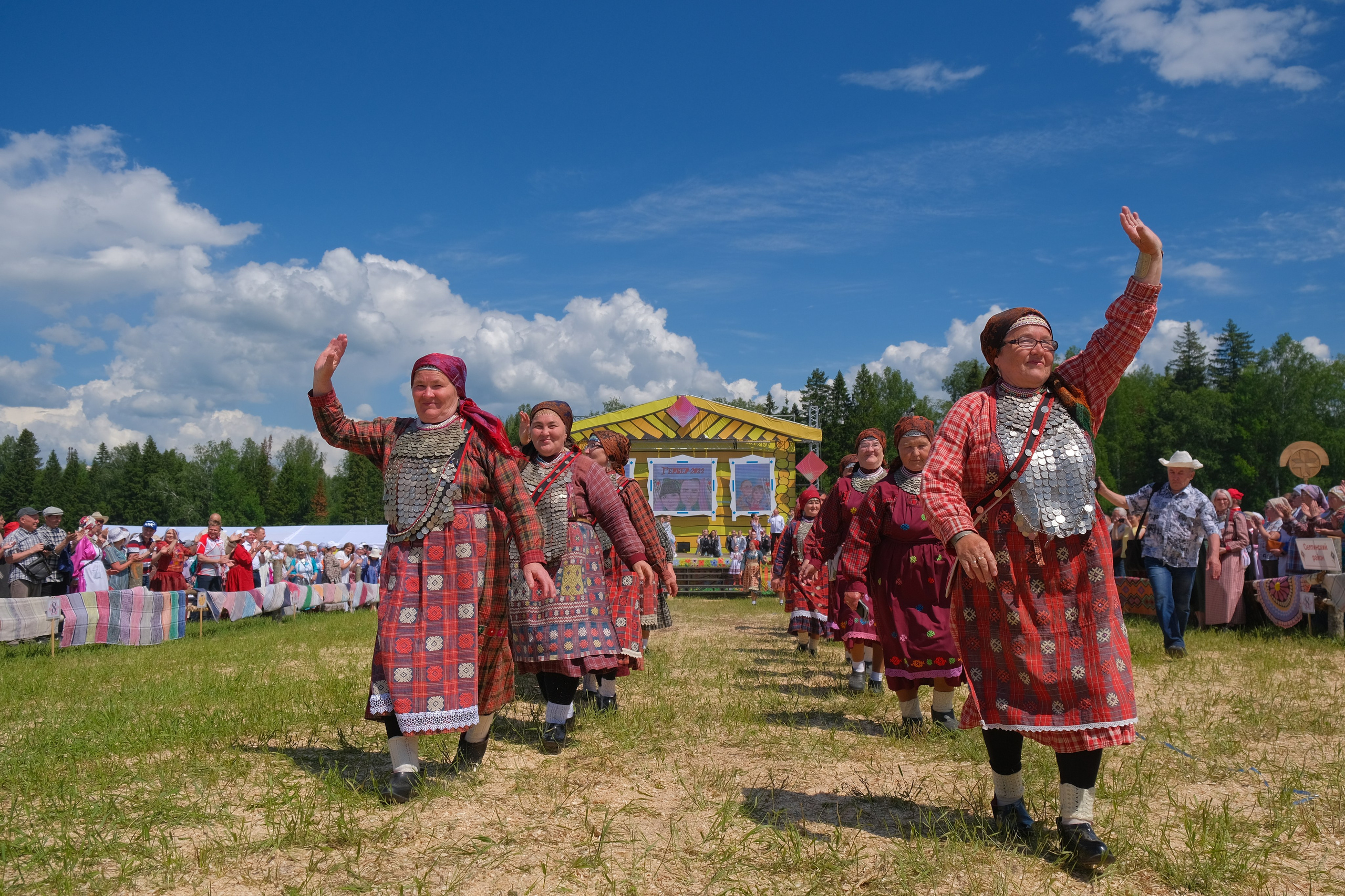 Удмуртский национальный праздник «Гербер». 2022. Максим Егоров, г. Ижевск. Репортажная, предметная съёмка и фуд-фотография