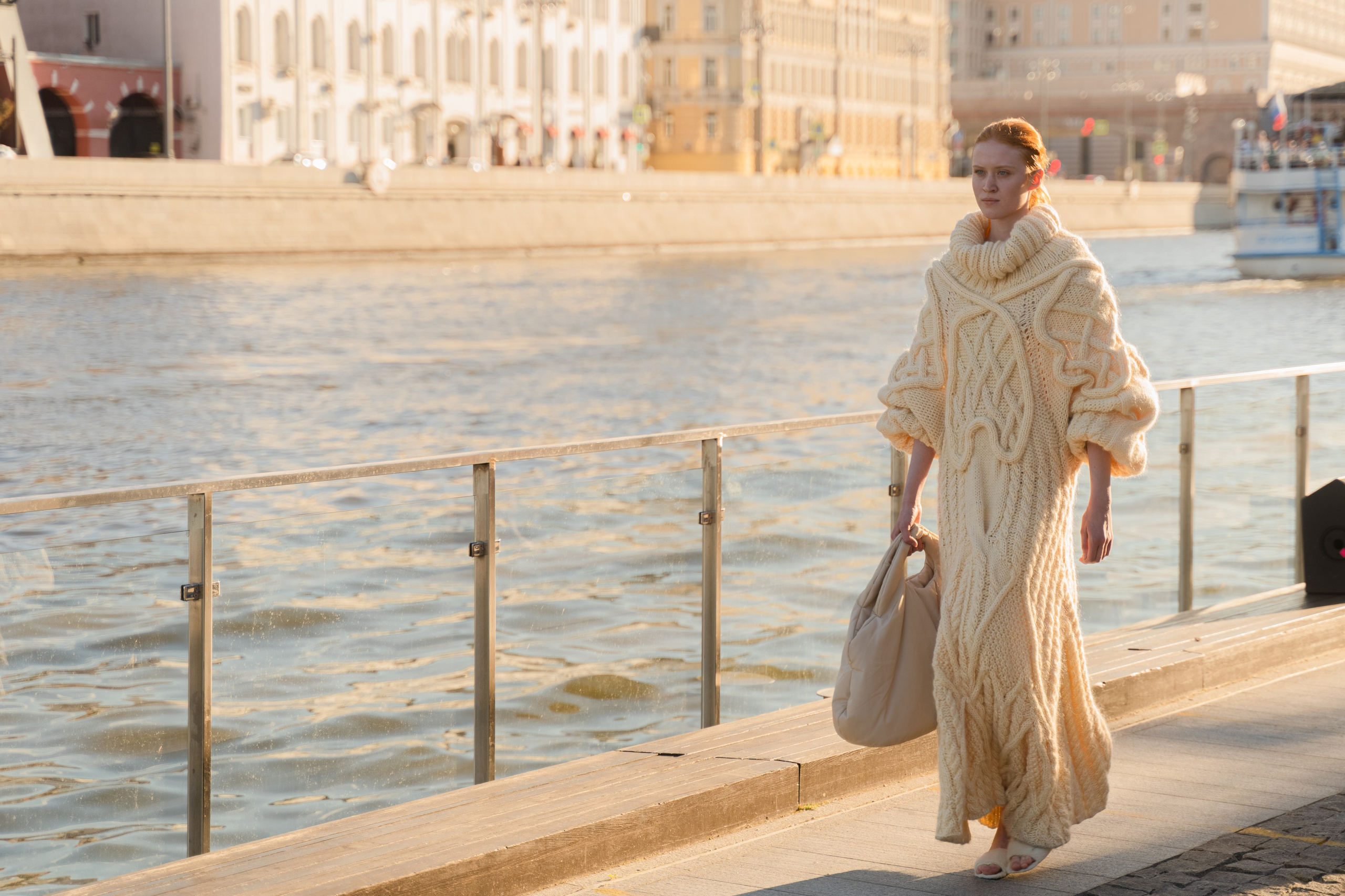 AKHMADULLINA. Фотосъемка, видеосъемка, монтаж, ретушь фотографий