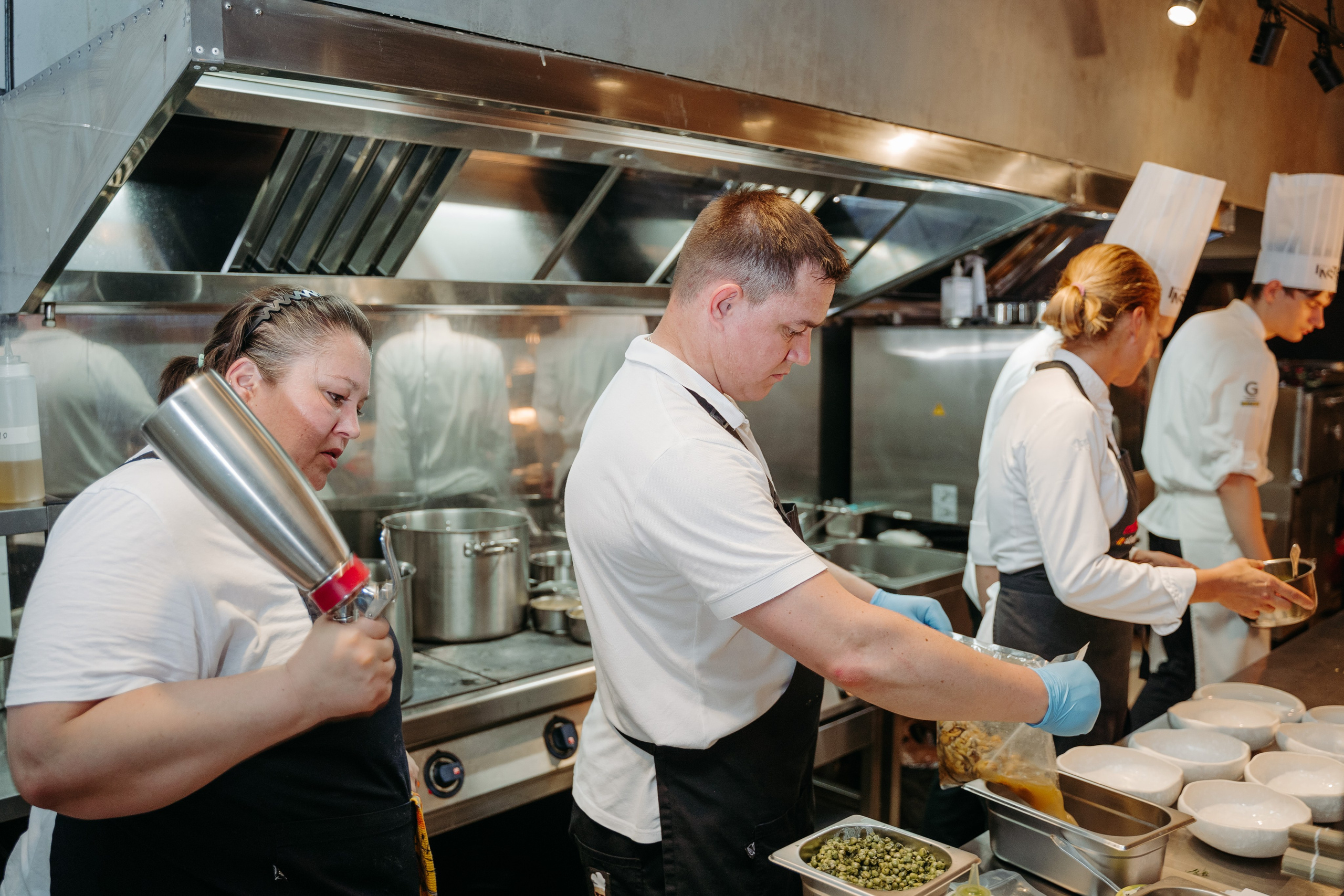 Открытый ужин с Mishlen Шеф Поварами. Репортажный и свадебный фотограф в Москве Рая Небогатова