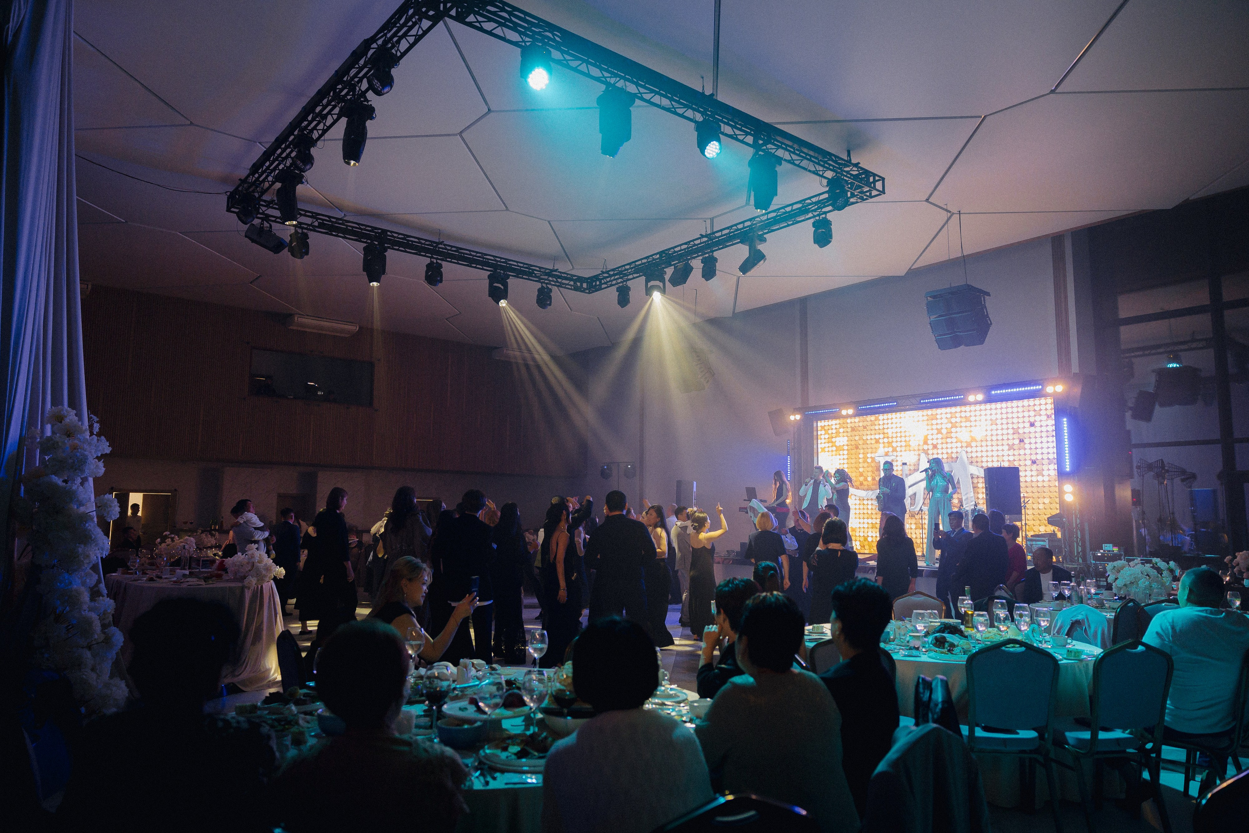 ПАРК СИТИ, MARY WHITE. Свадебный и индивидуальный фотограф в Челябинске Евгения Негодяева