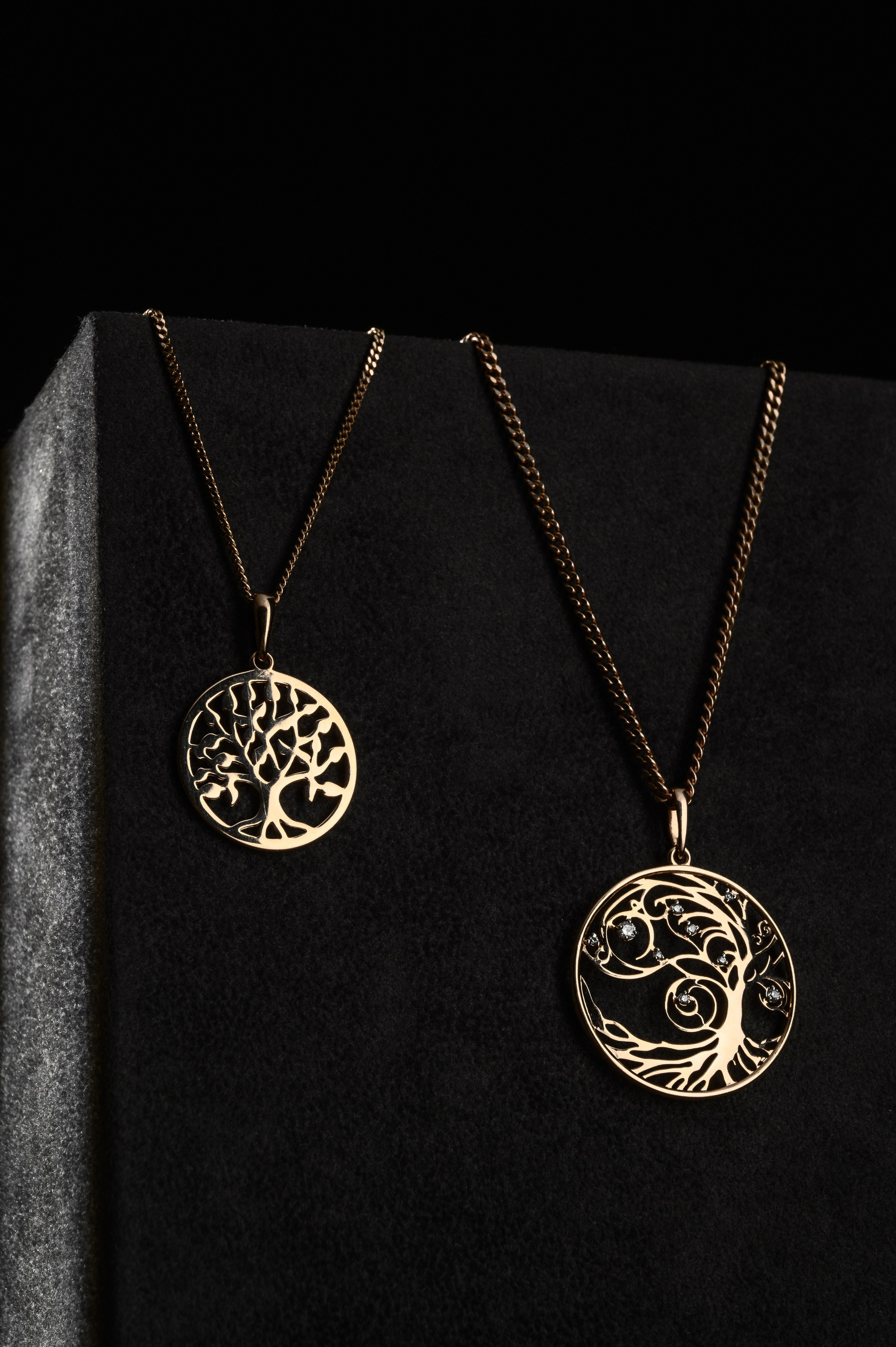 585 Золотой Евразия