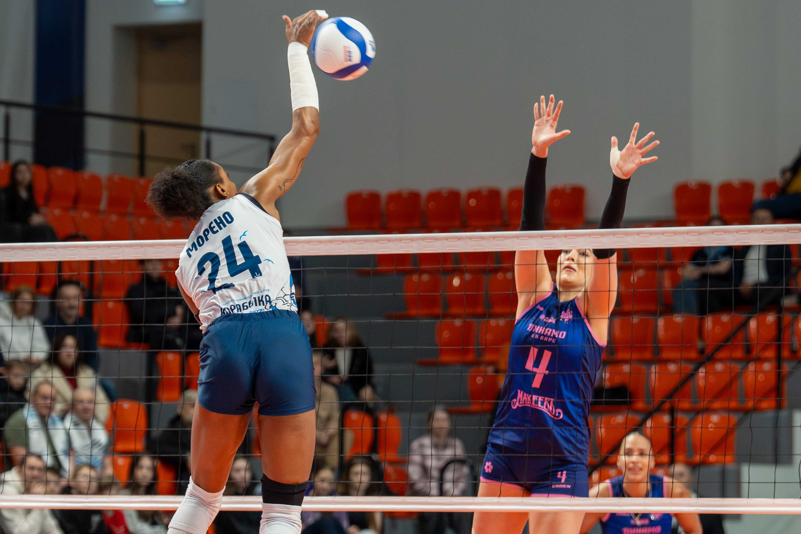 Корабелка — Динамо-Ак Барс (Казань): фотогалерея 15-го тура Суперлиги 2025/26 в Санкт-Петербурге | Антон Гауф. Спортивный фотограф в Санкт-Петербурге | Антон Гауф