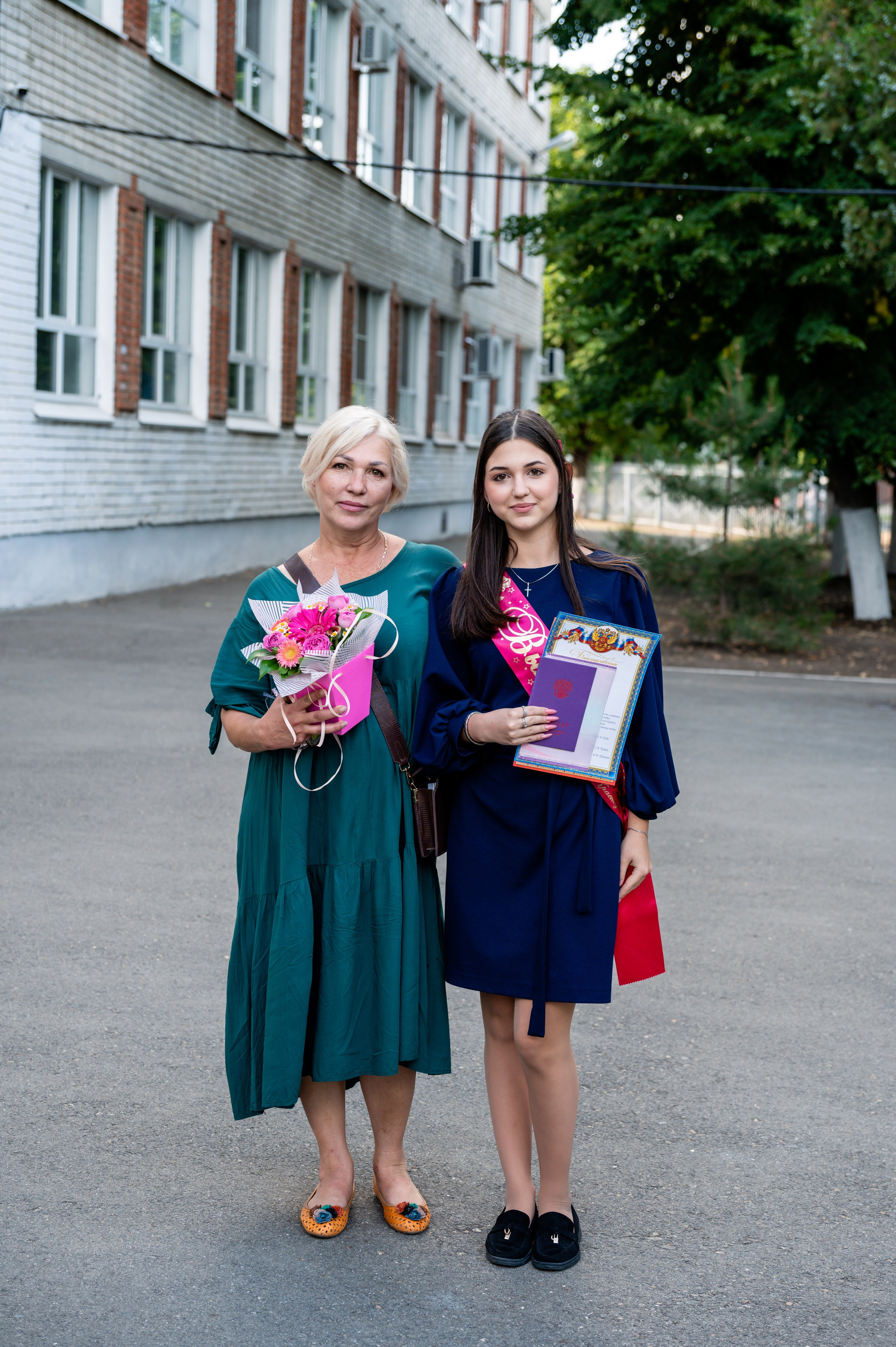 Фотограф на вручение аттестатов. Вячеслав Скрипник Фотограф Краснодар