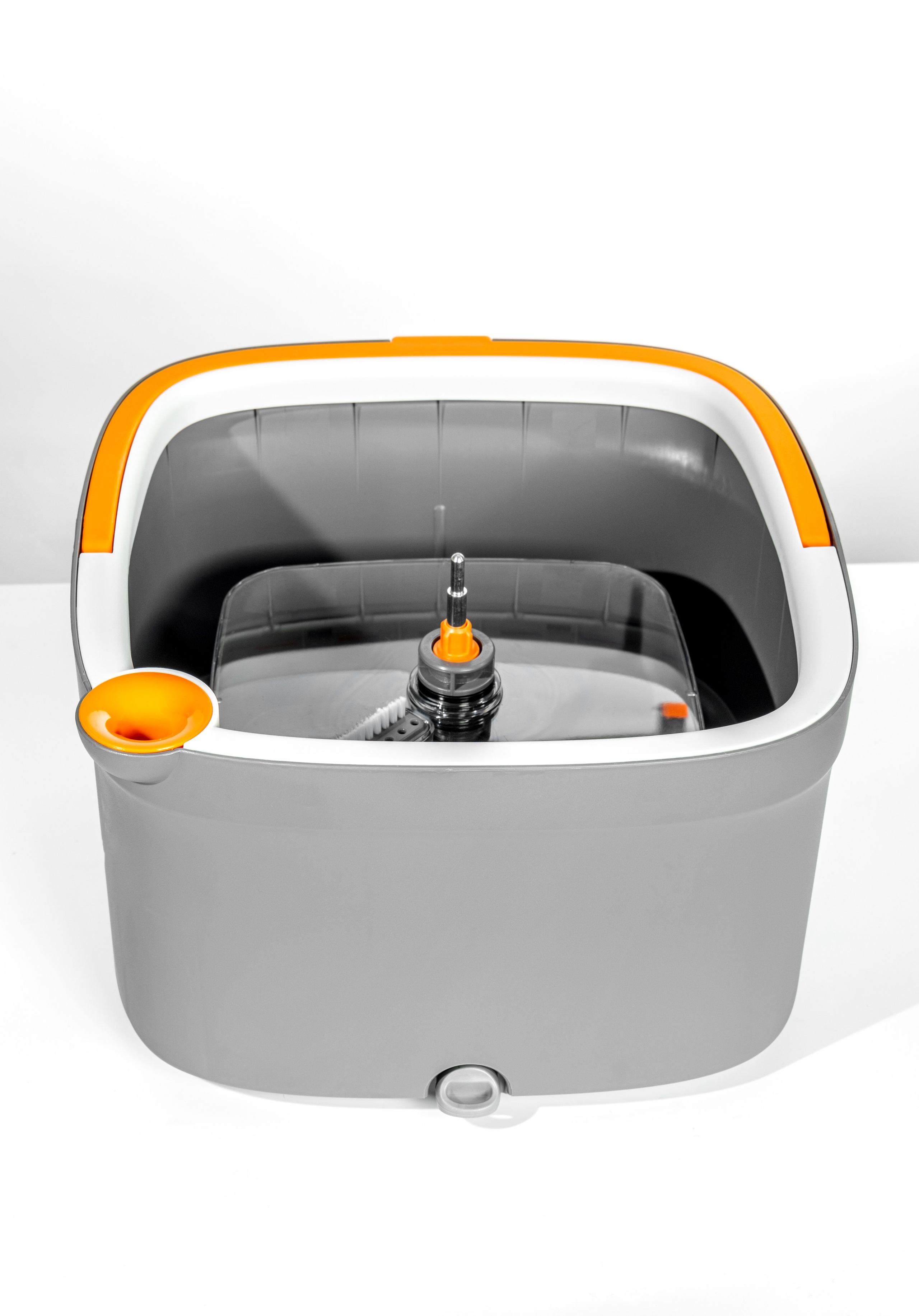 ШВАБРА. Я  фотограф. Работаю в городе Москва,