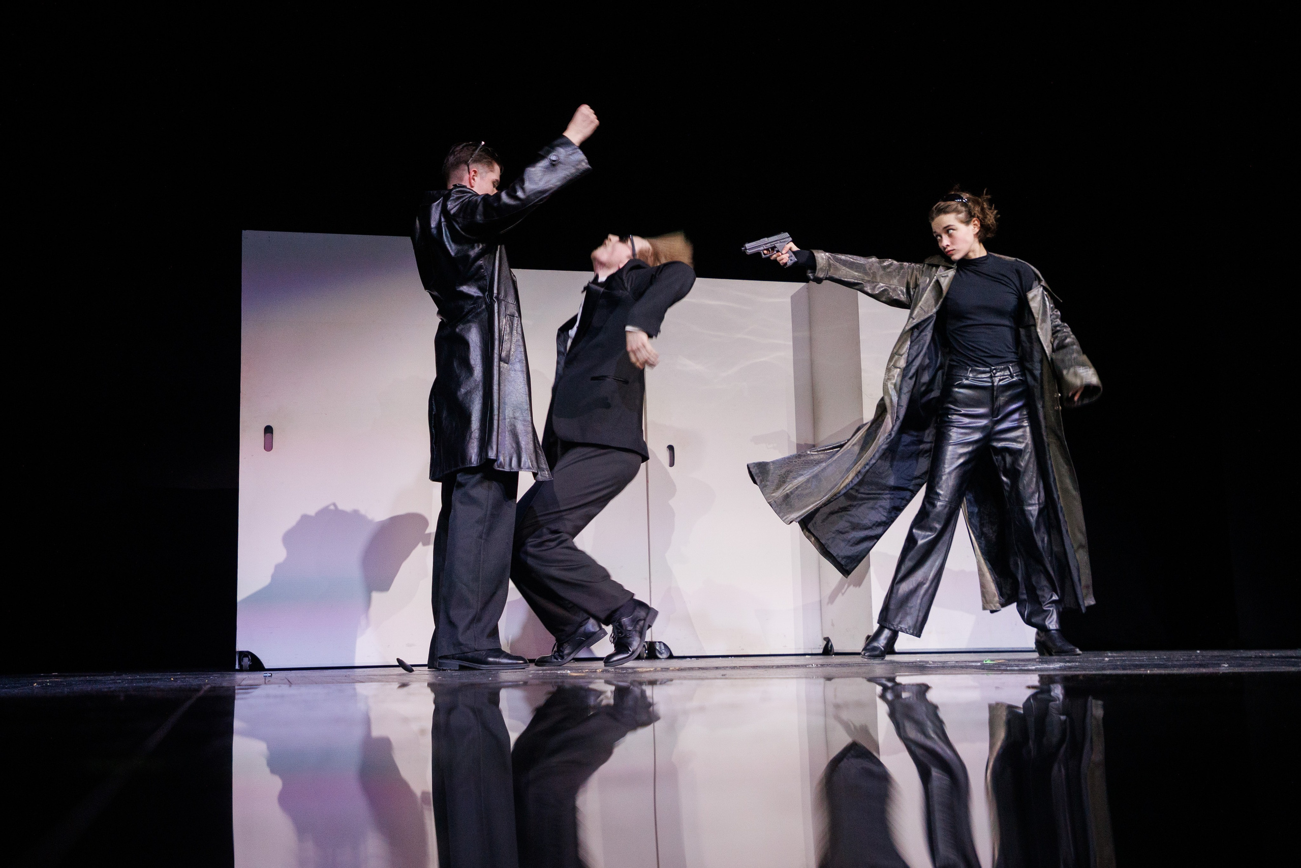 МХАТ. Новый квадрат. Фотограф городских и семейных событий Артем Карпухин