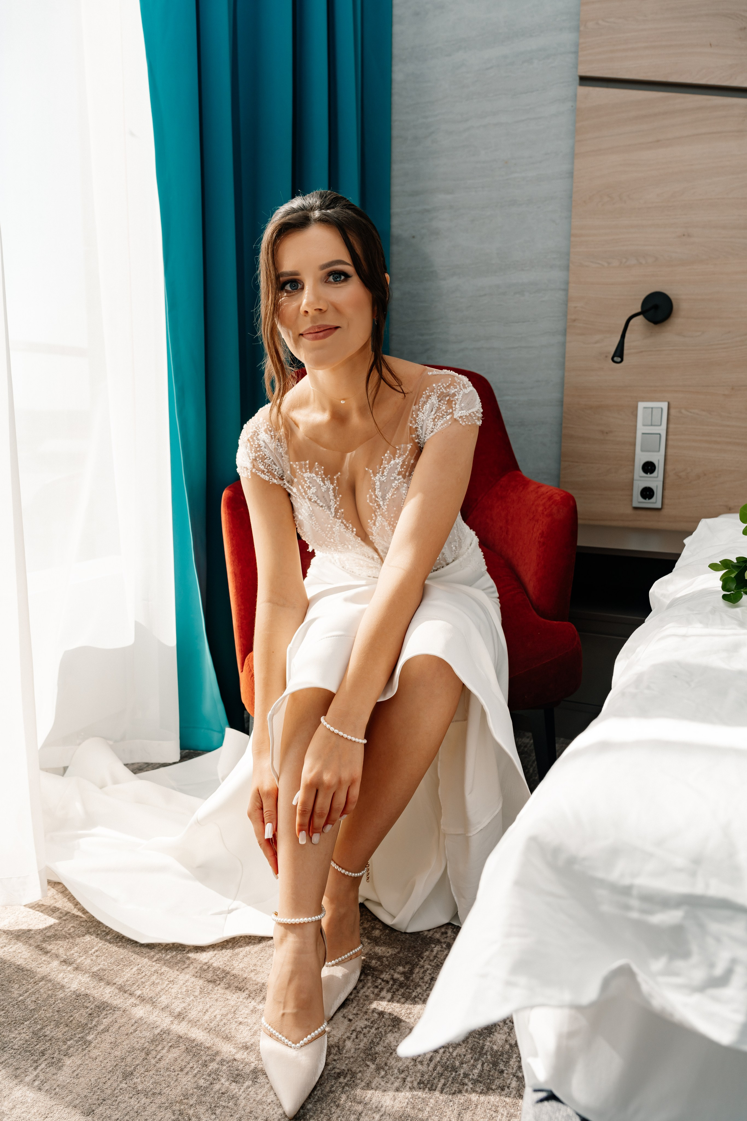 Сборы невесты (отель Патриот). Семейный фотограф Одинцово Москва Наталия Черенкова