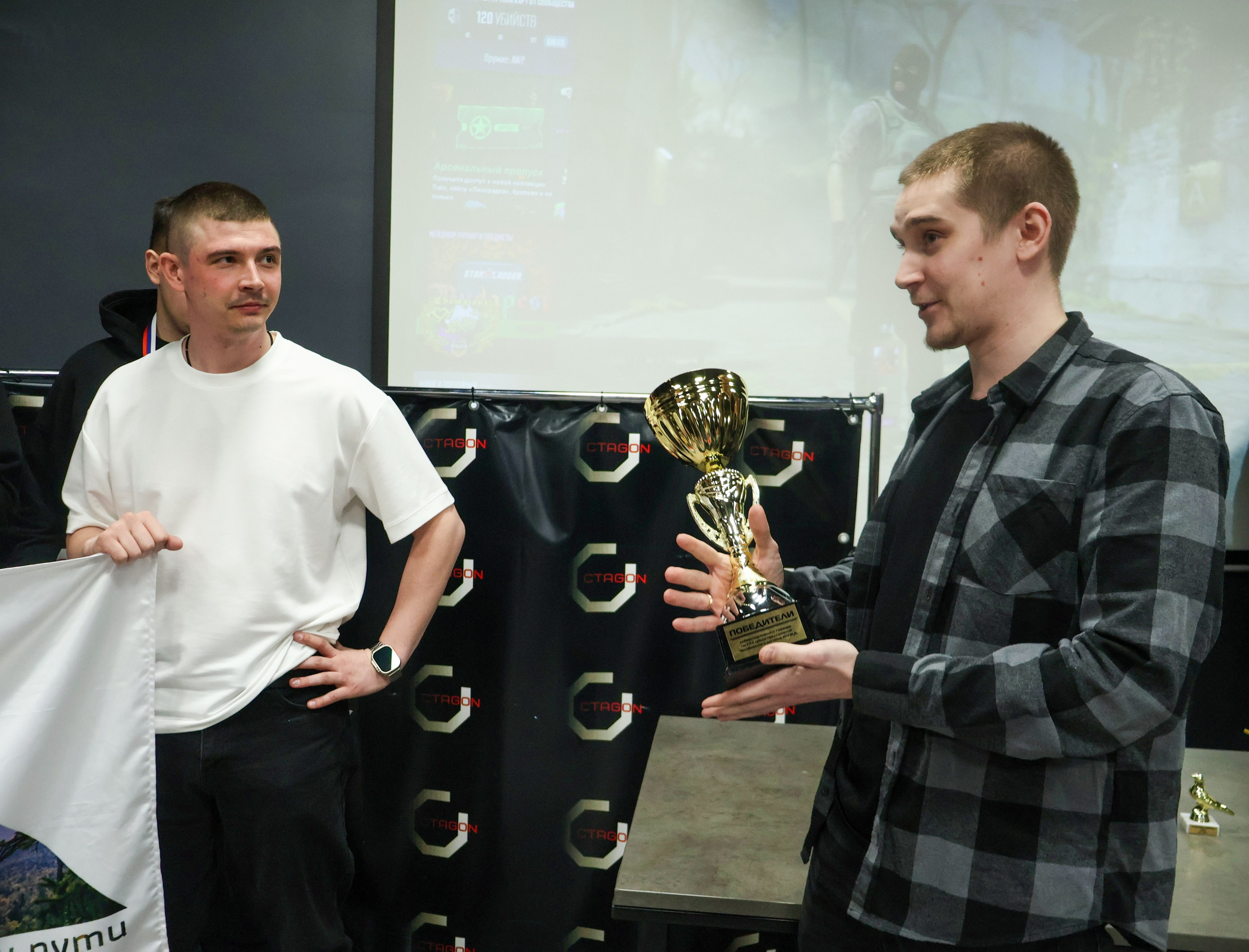 Турнир по киберспорту. Фотограф ChelFedor