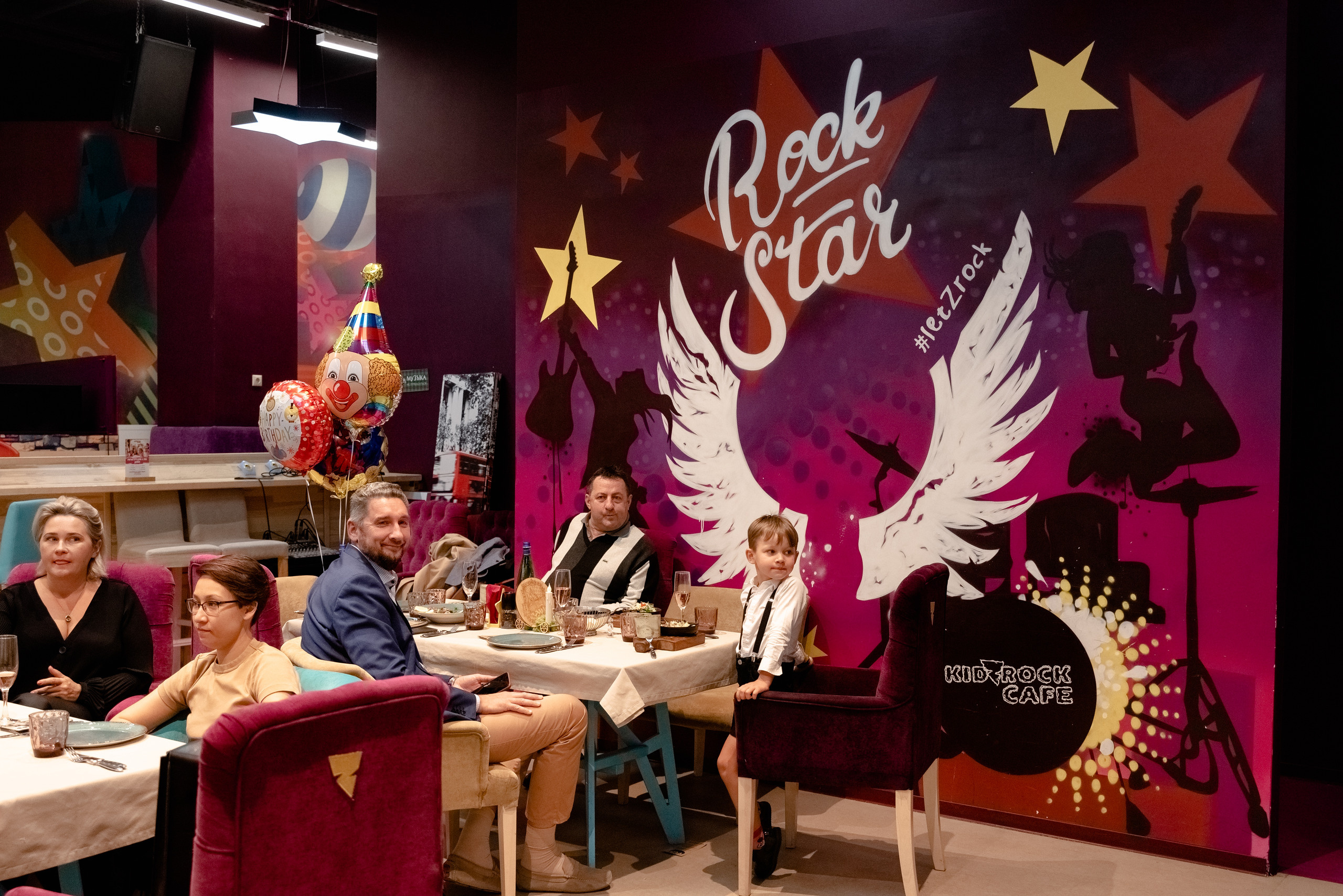 Тематическое ДР в Kids Rock Cafe