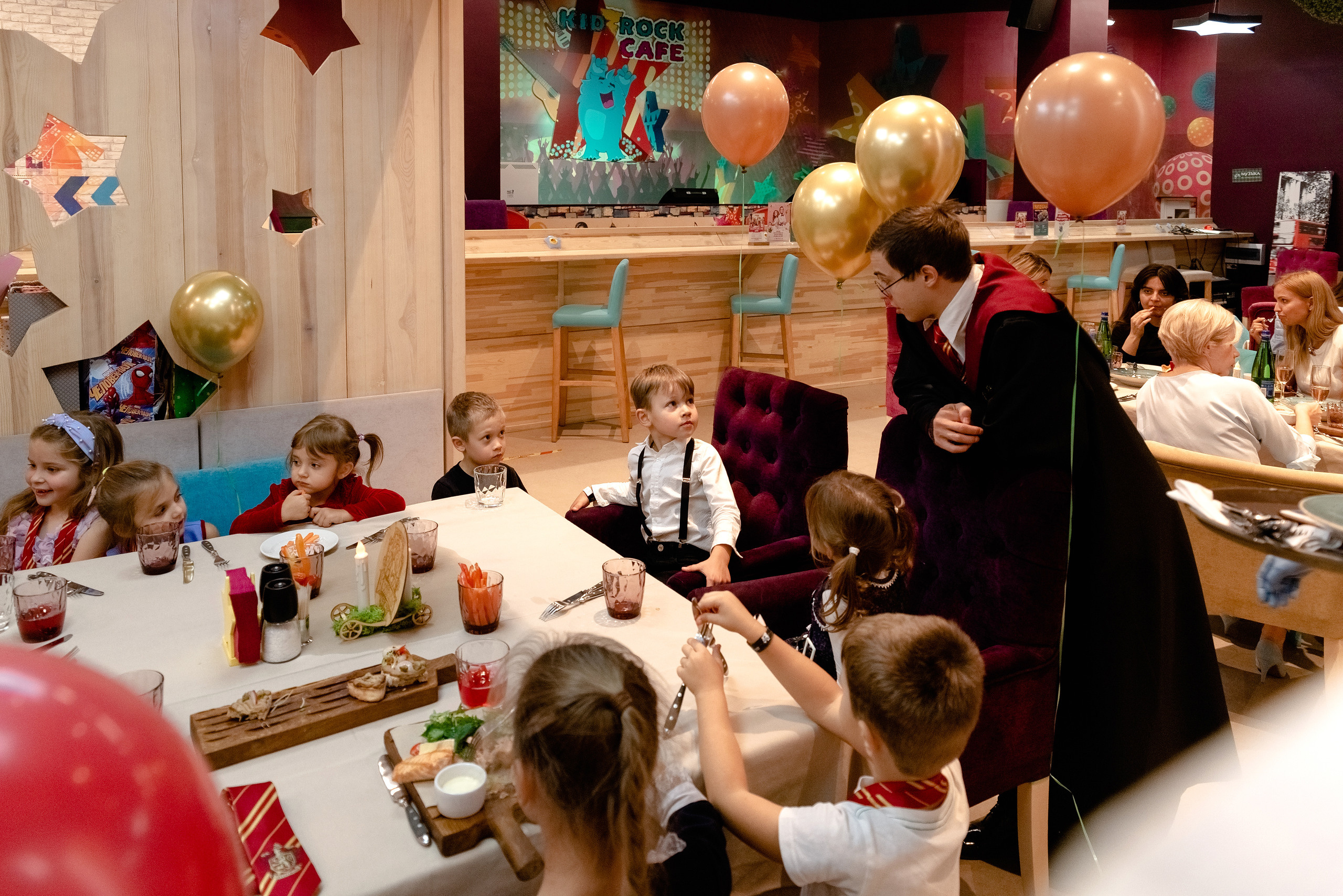 Тематическое ДР в Kids Rock Cafe