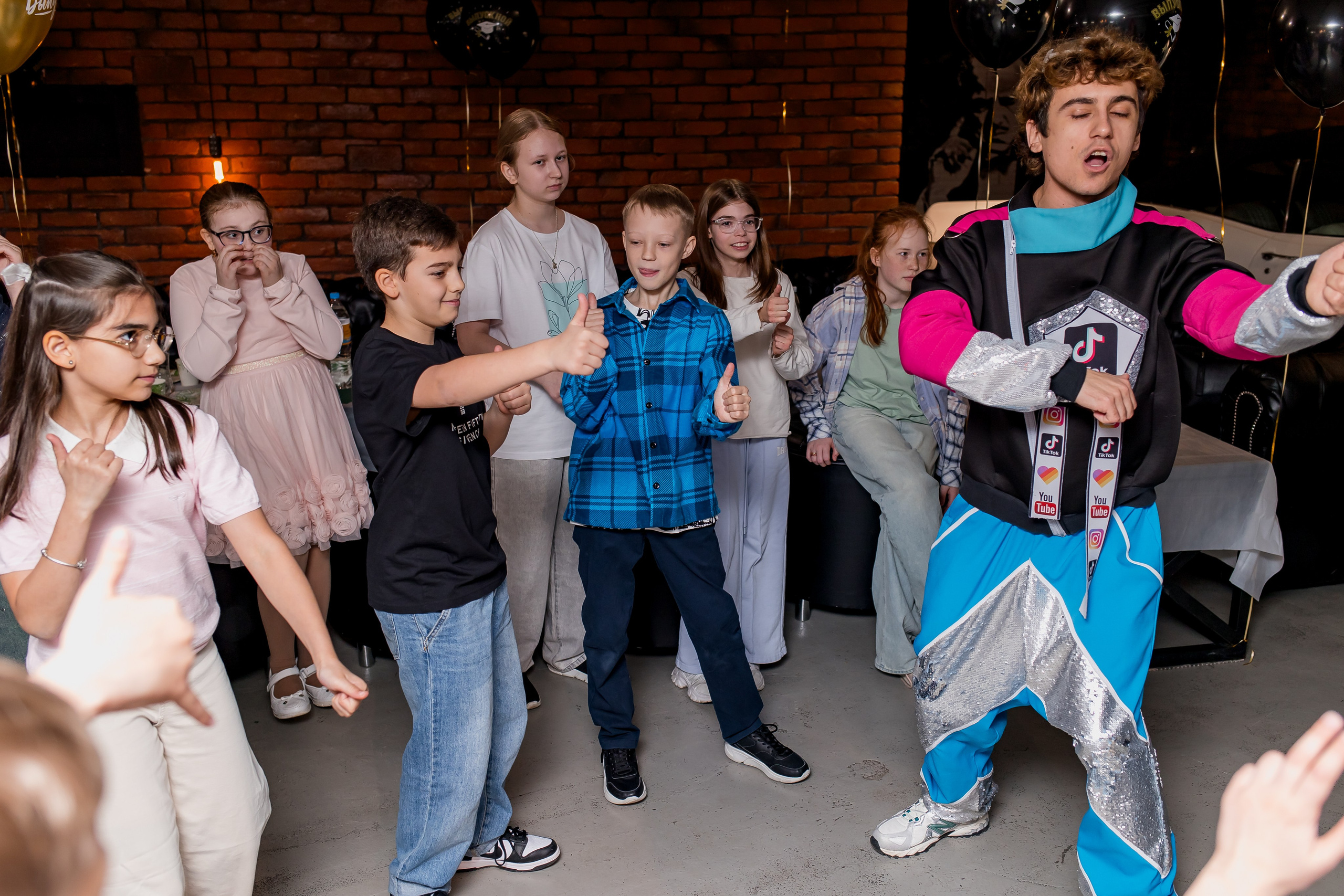 Выпускной 4 класс. Фотограф в Москве Авдеева Мария