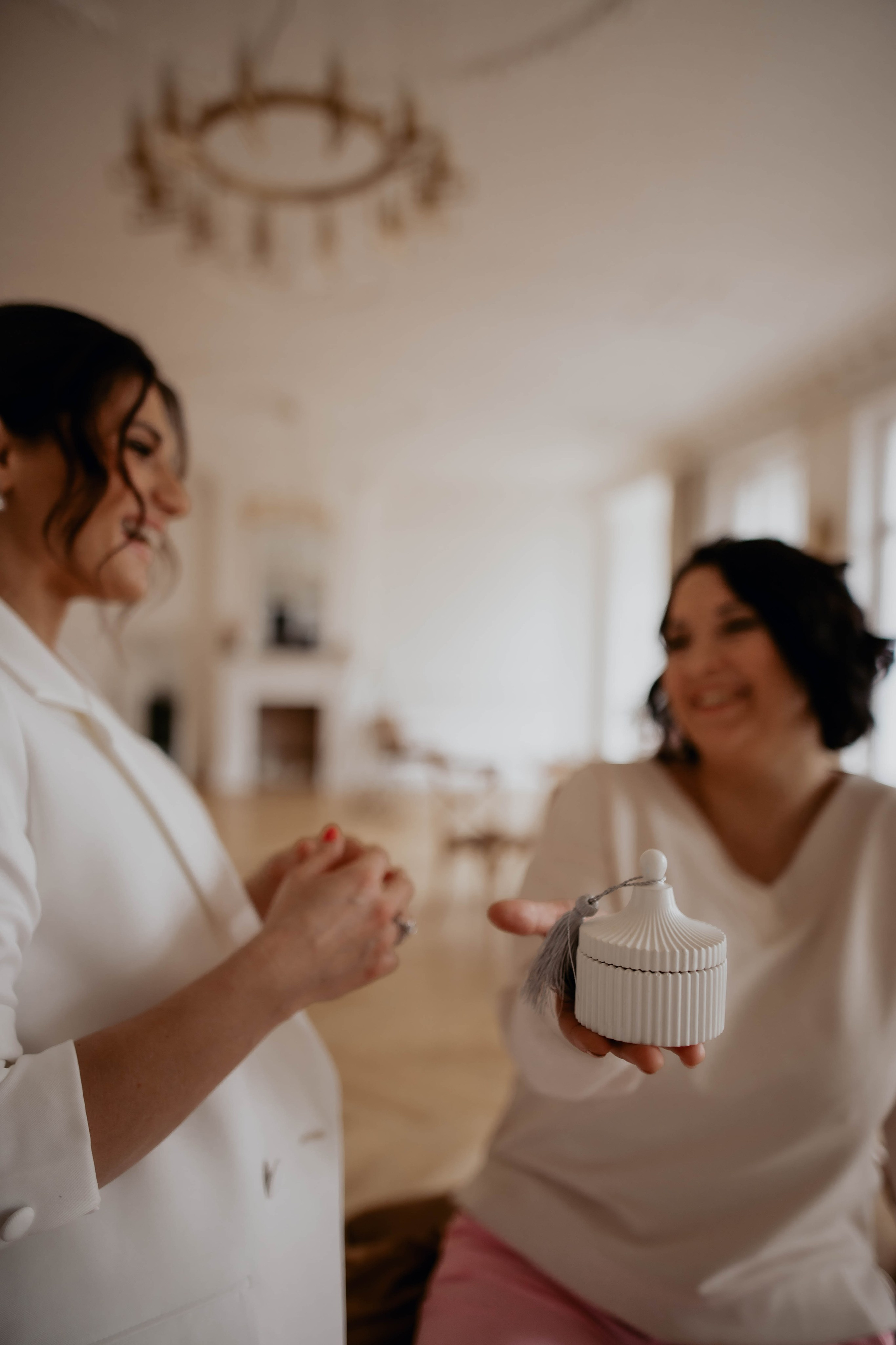 Ирина и Неля: бизнесвумен арома продукции. Фотограф Veronika Potaseva